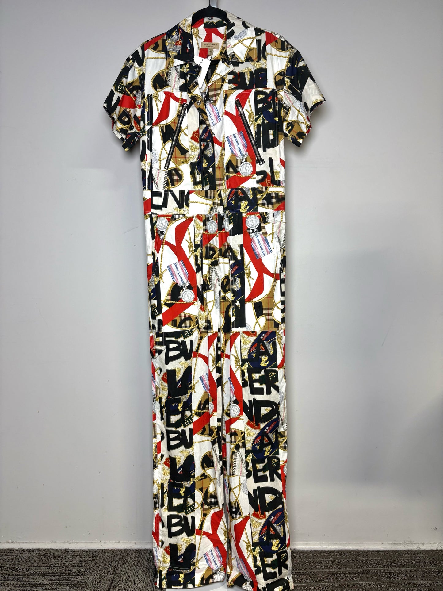 Women Size 4 Burberry Multi-Color Archive Graffiti Print NWT, Pre-owned Jumpsuit