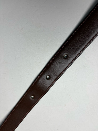Women's Size 70/28 (XS) Gucci Vintage 1970s/1980s Brown Leather Gold-Tone Logo Buckle Pre-Owned Belt
