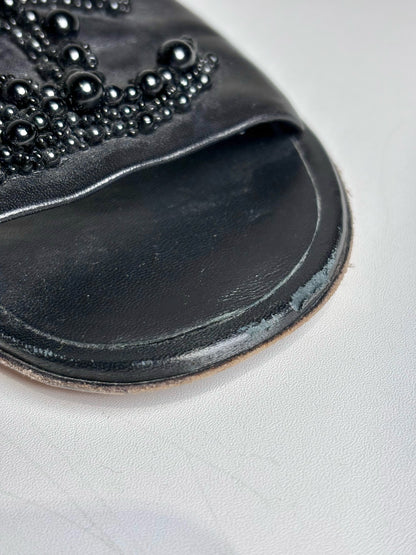 W Shoe Size 37.5 (7.5) Chanel Black Leather Women's Pre-owned Sandals