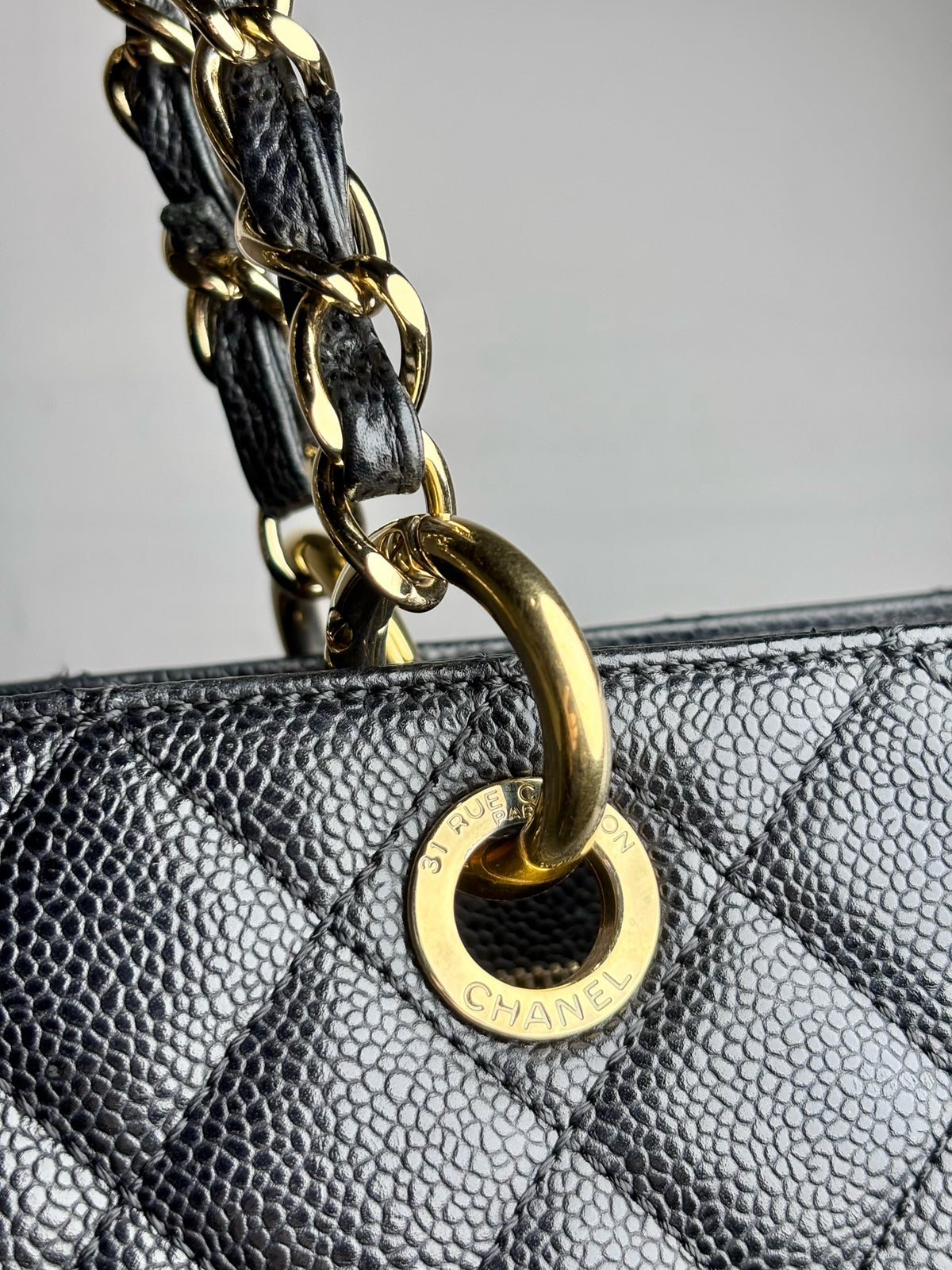 Chanel Extra Large GST Caviar Leather Black Quilted 16" Wide Pre-owned Tote
