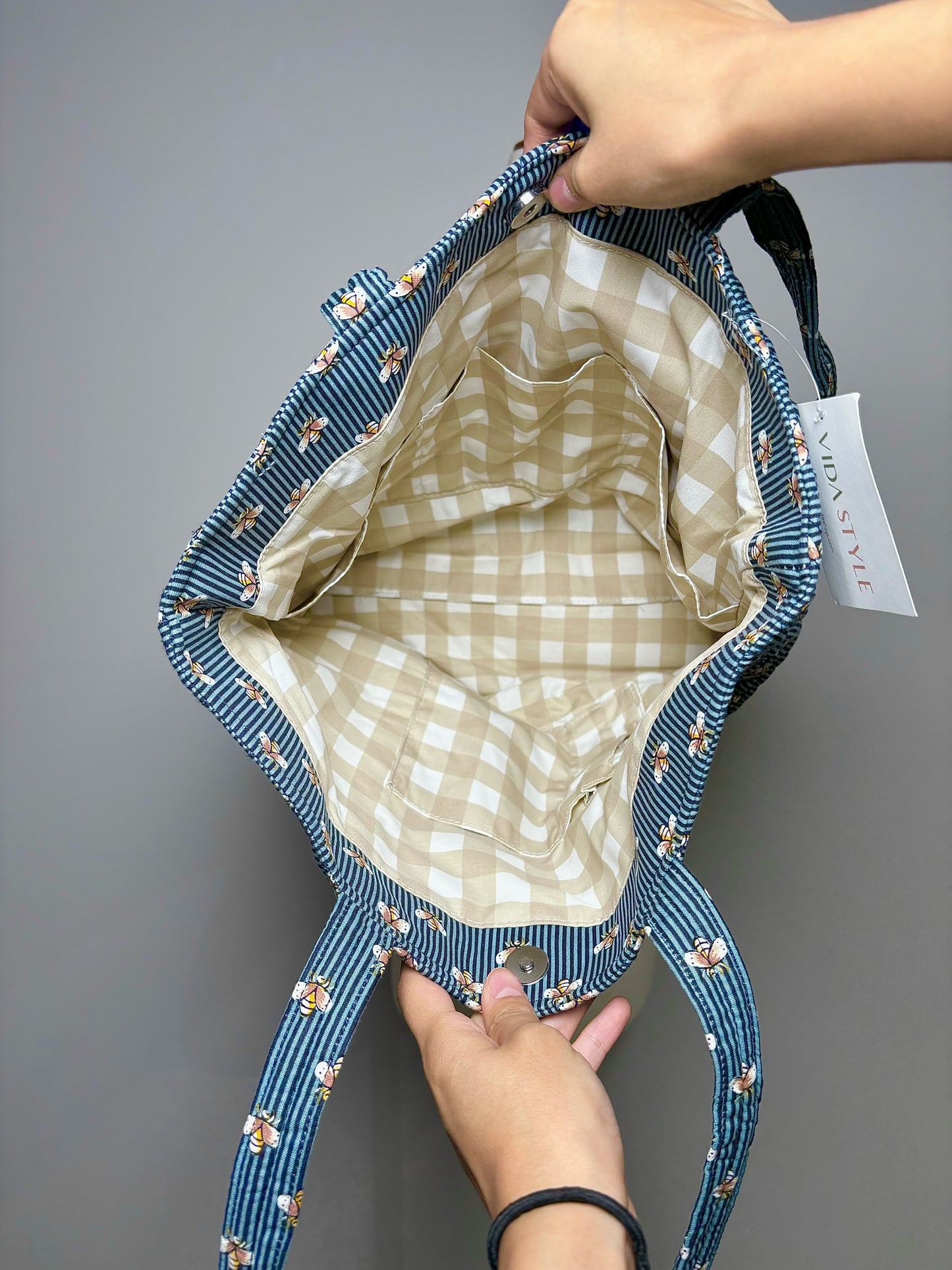 Vera Bradley Tote Bag