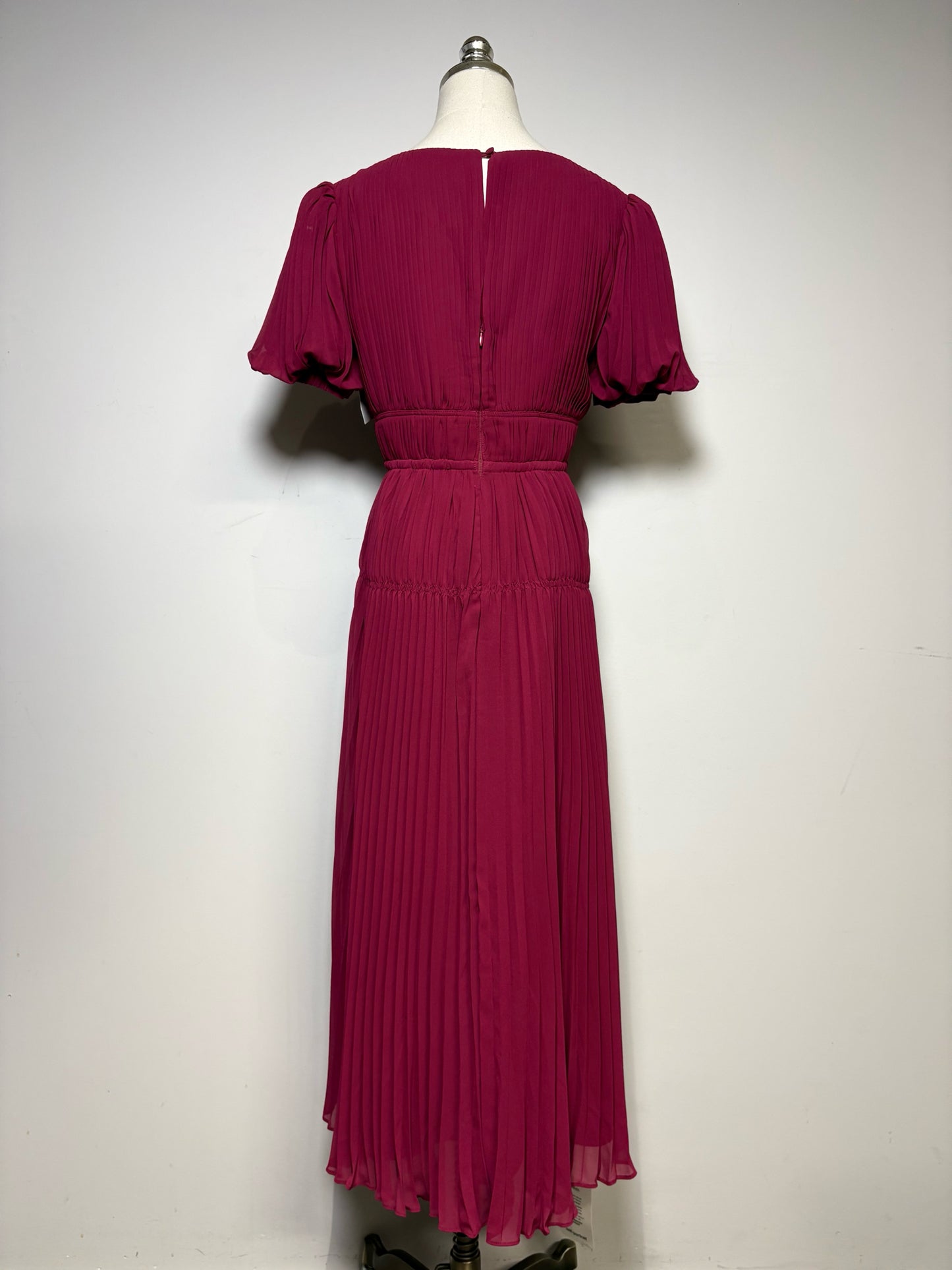Women Size 4 Self-Portrait Burgundy MIdi Pleats Dress