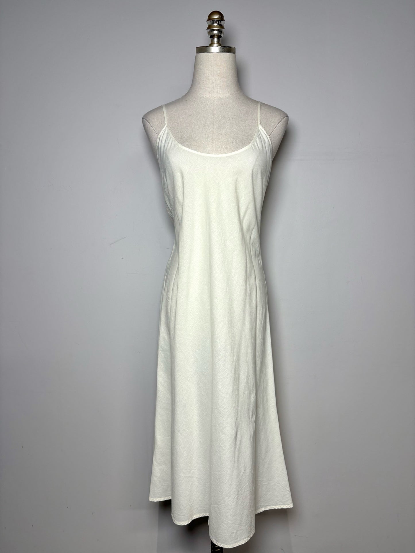 Women Size 1 (2 - 4 US) Megan Park Cream Scalloped Pure Cotton Pre-owned Dress