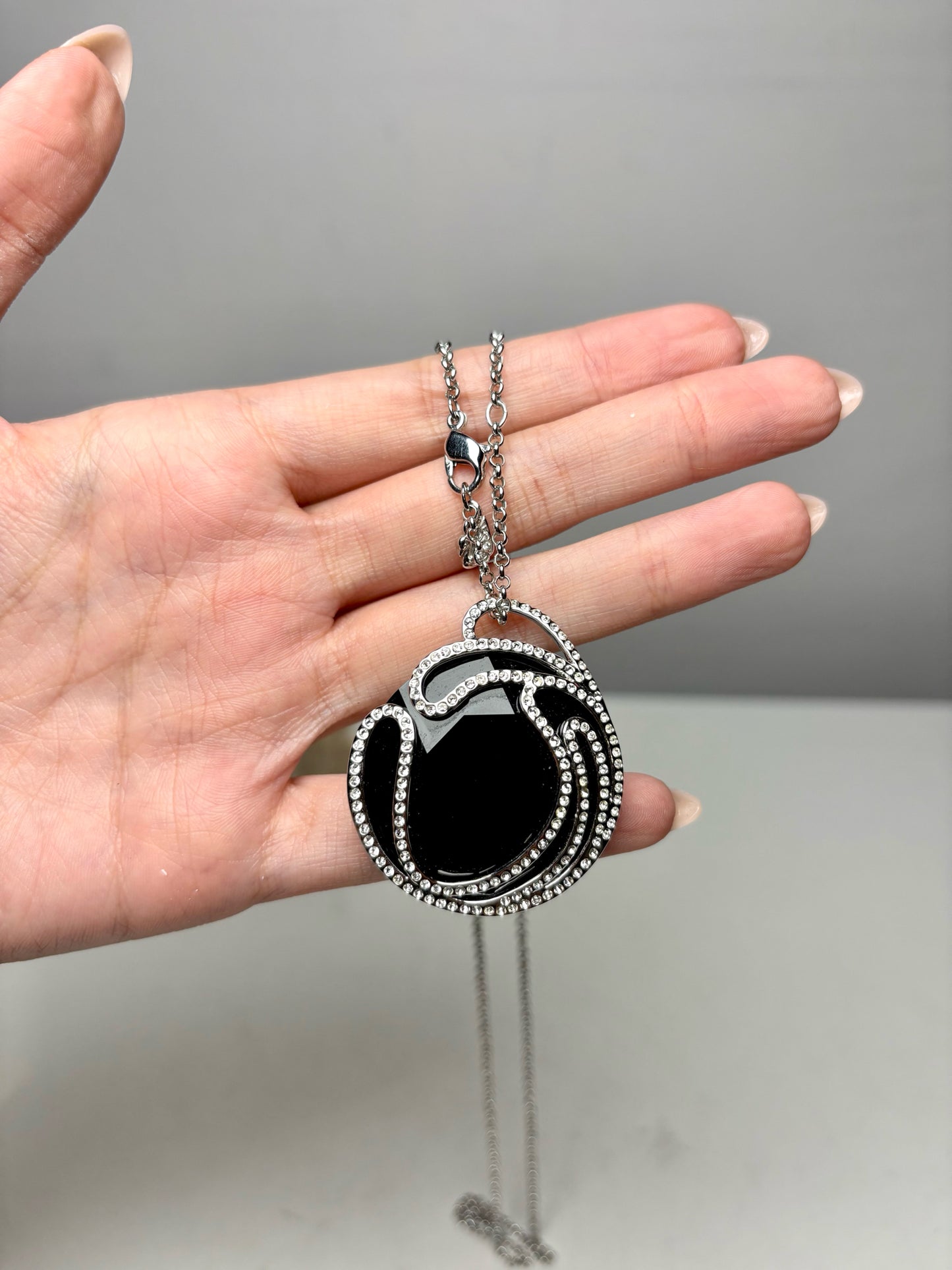 Women's Swarovski Jet Crystal Rhodium-Plated Brass Pre-Owned Circular Pendant Necklace 27.5"