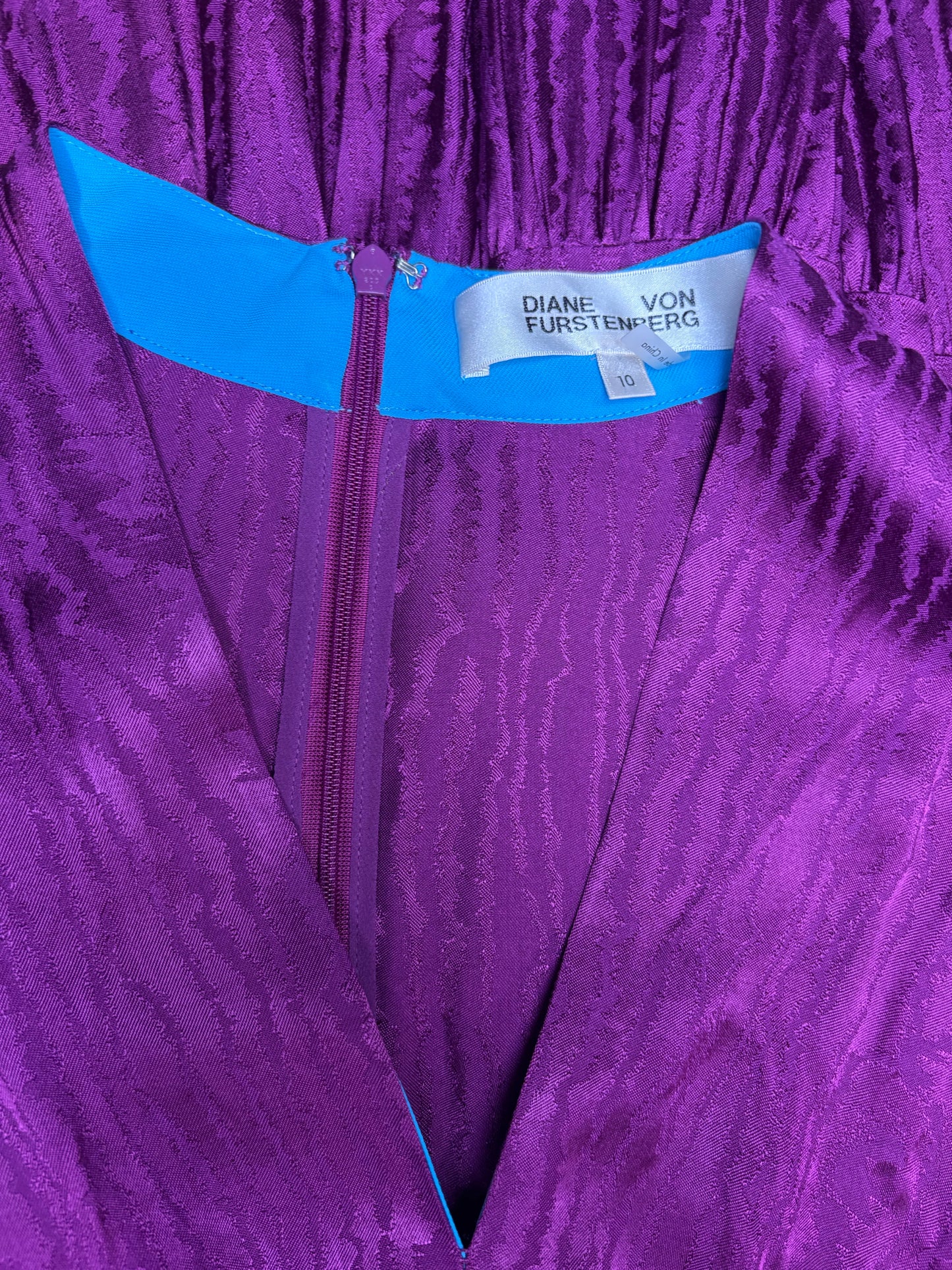 Women Size 10 (L) Diane von Furstenberg Purple Shiny Pre-Owned Tiered Maxi Dress