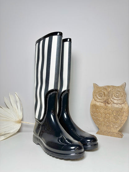 W Shoe Size 10 D&G Black, White Rubber NWT Boots