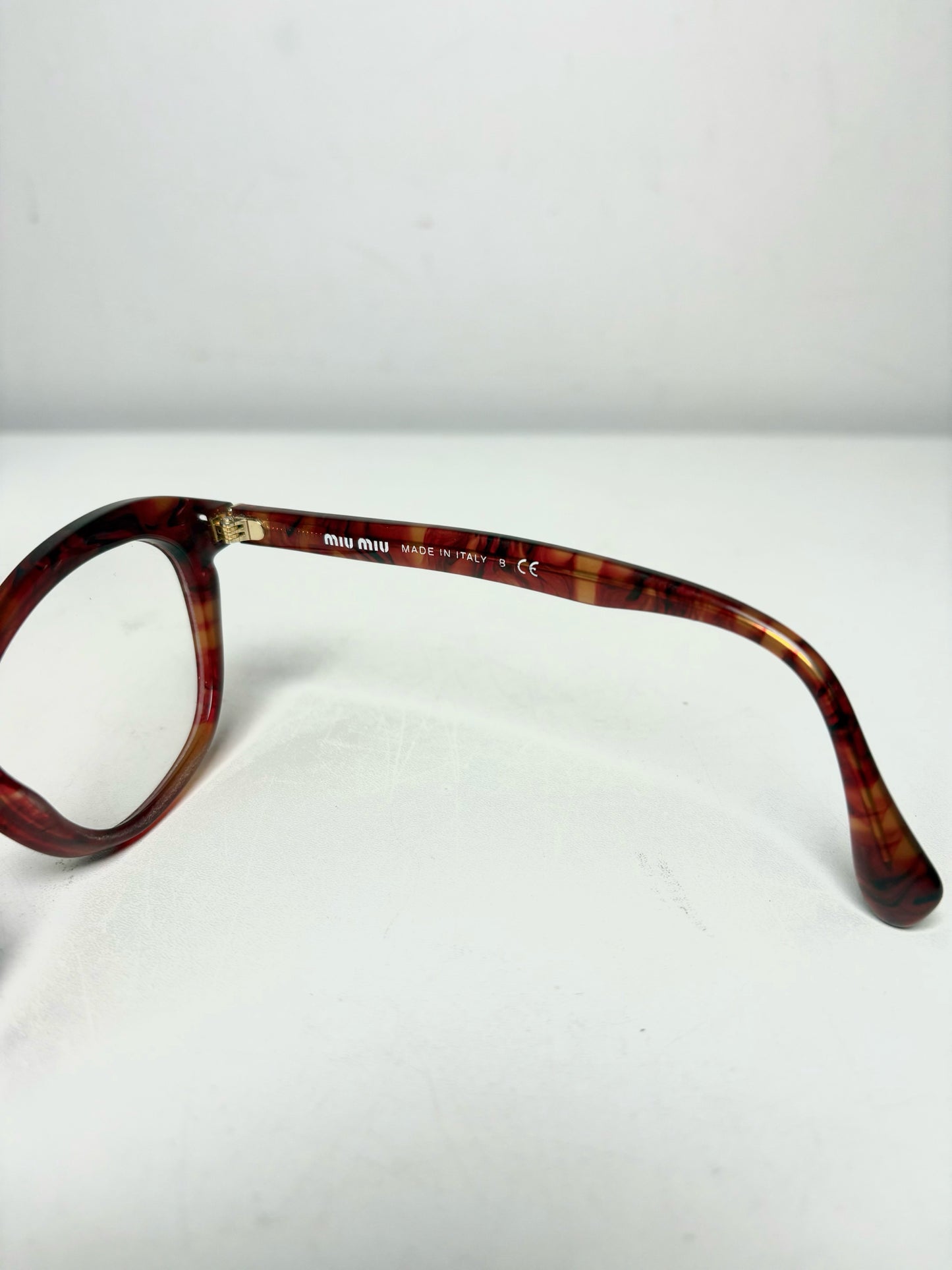 Women's Miu Miu Red, Tan & Orange Swirling Acetate Pre-Owned Cat-Eye Eyeglasses