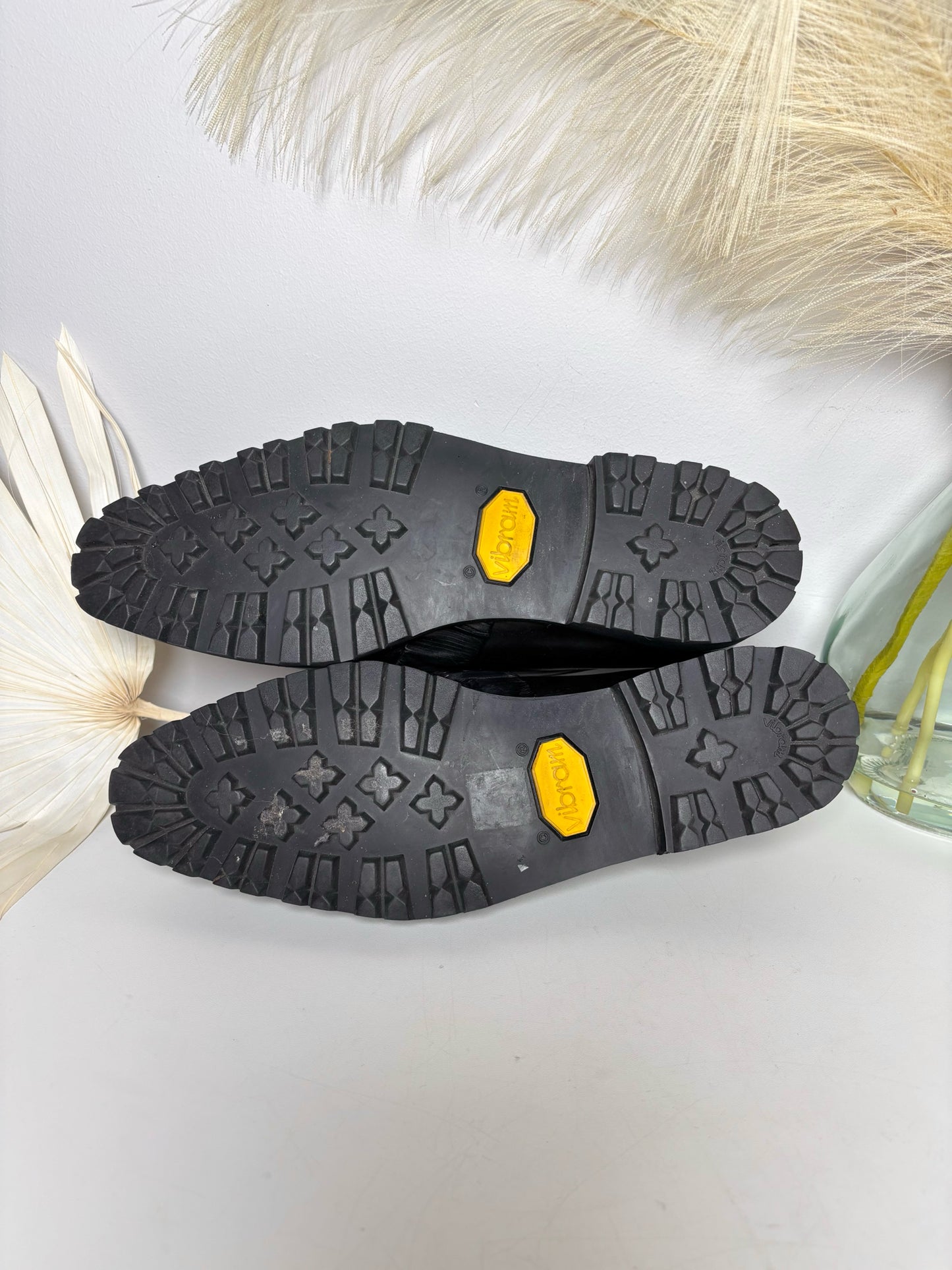 W Shoe Size 38.5 Rupert Sanderson Black Leather Loafers