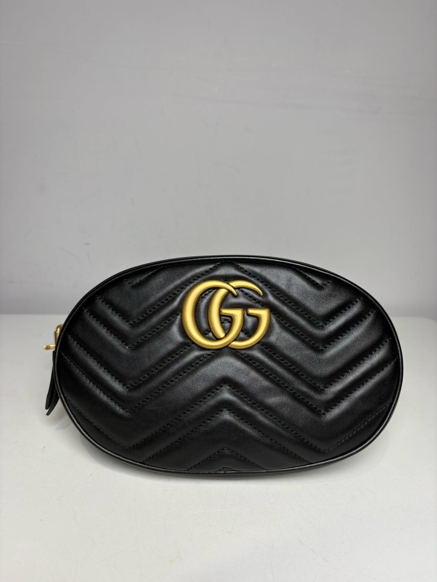 Women's Gucci Marmont Matelassé Black Calfskin Leather Authentic Pre-Owned Small Belt Bag