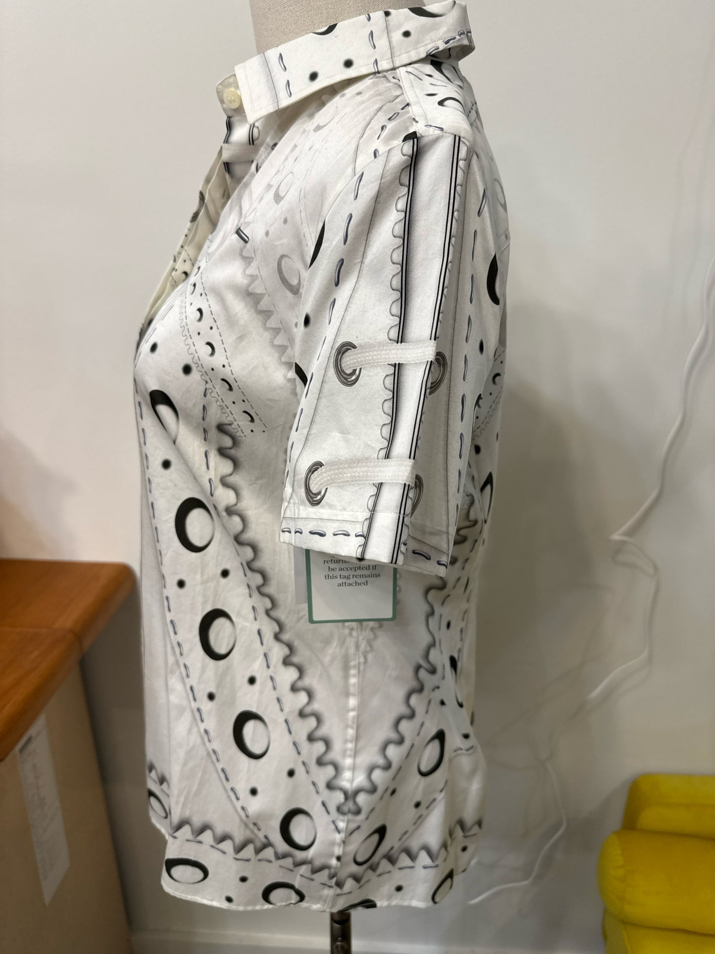Mary Katrantzou White Cotton Button-Down Shirt with Painted Print | Pre-owned