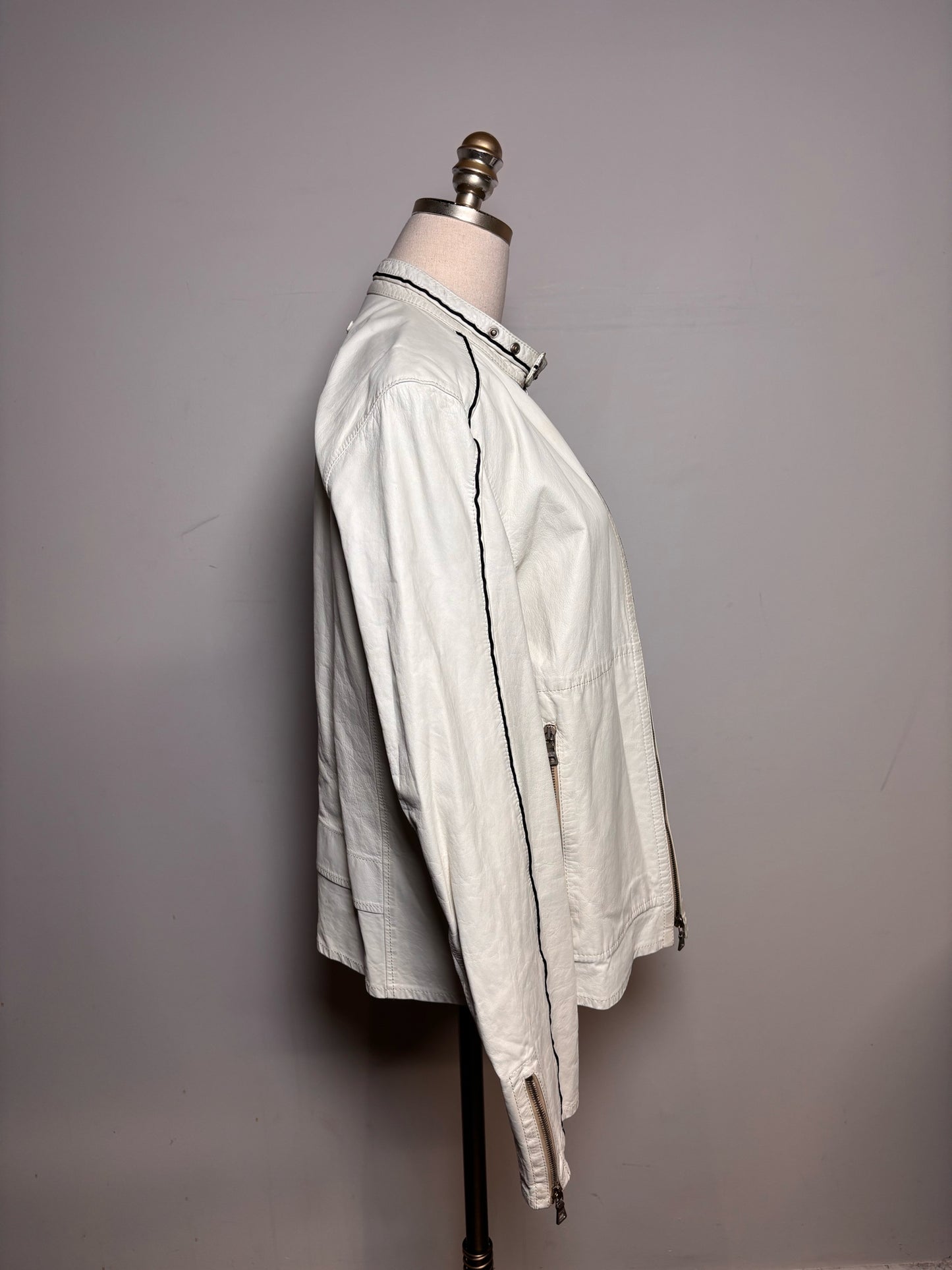 Vintage Prada White Leather Solid Men's Size 52 Moto Jacket