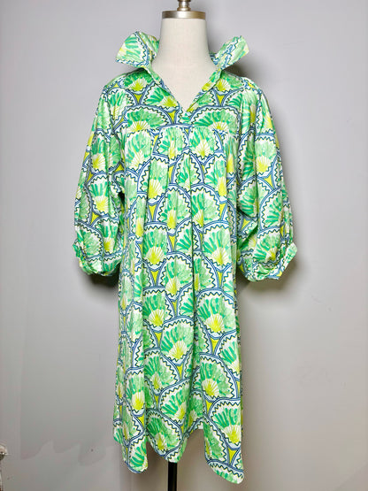 Women Size XS Emily McCarthy Green Print NWT Dress