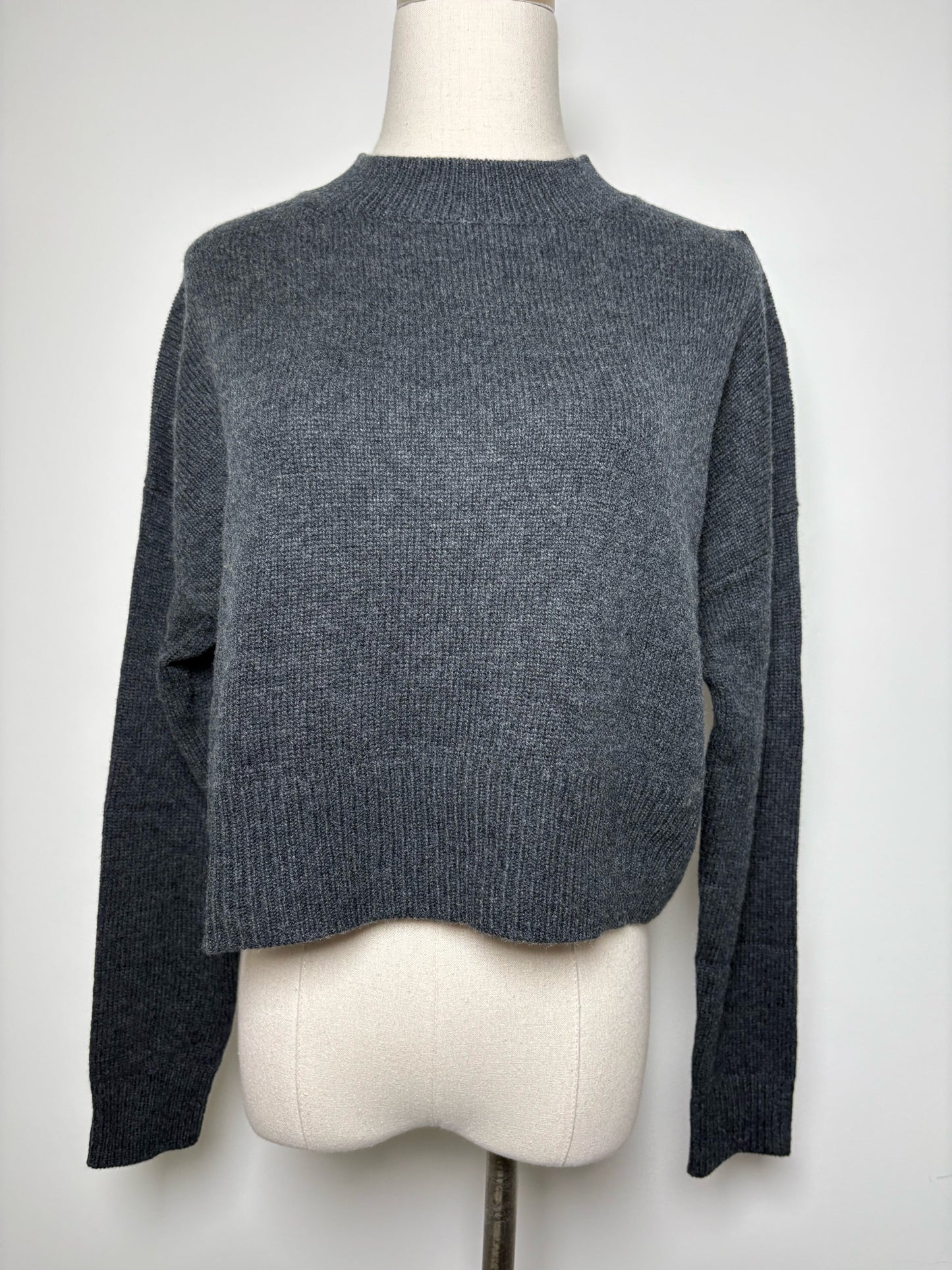 Women Size S N. Peal Charcoal Solid Cashmere NWT Sweater