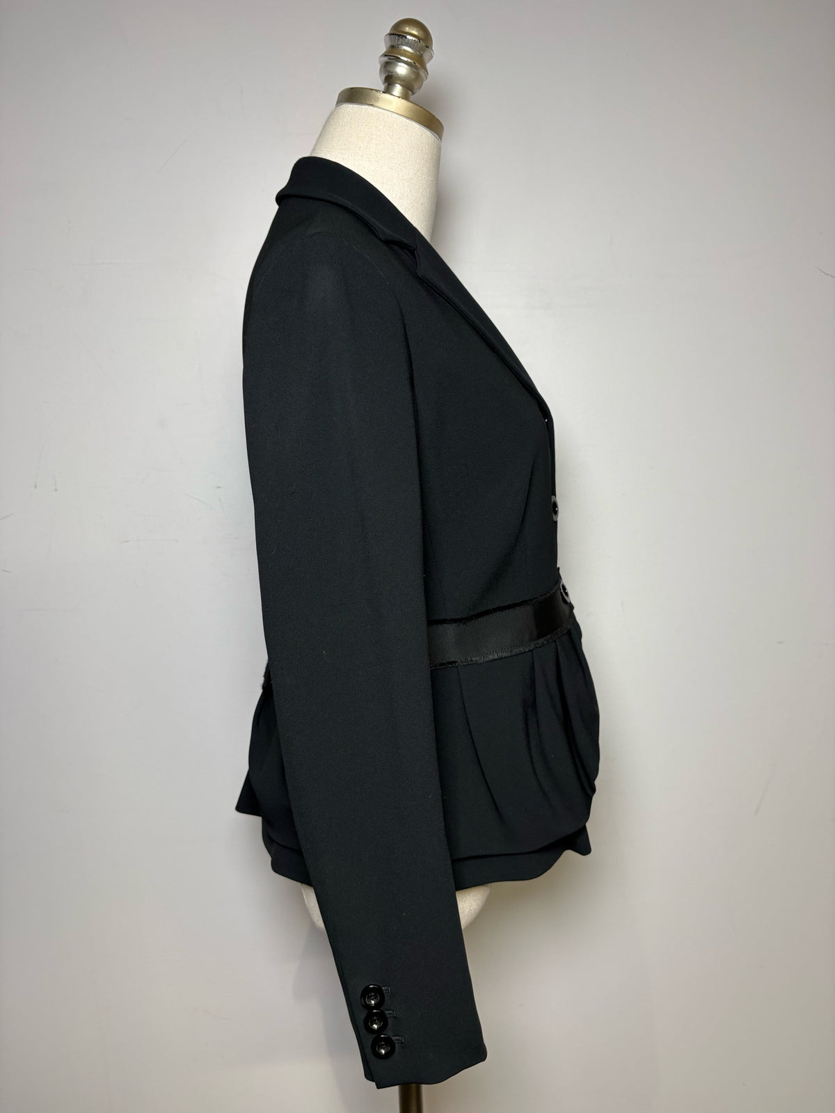 Women's Moschino Cheap + Chic Black Bow Vintage Y2K Pre-Owned Jacket