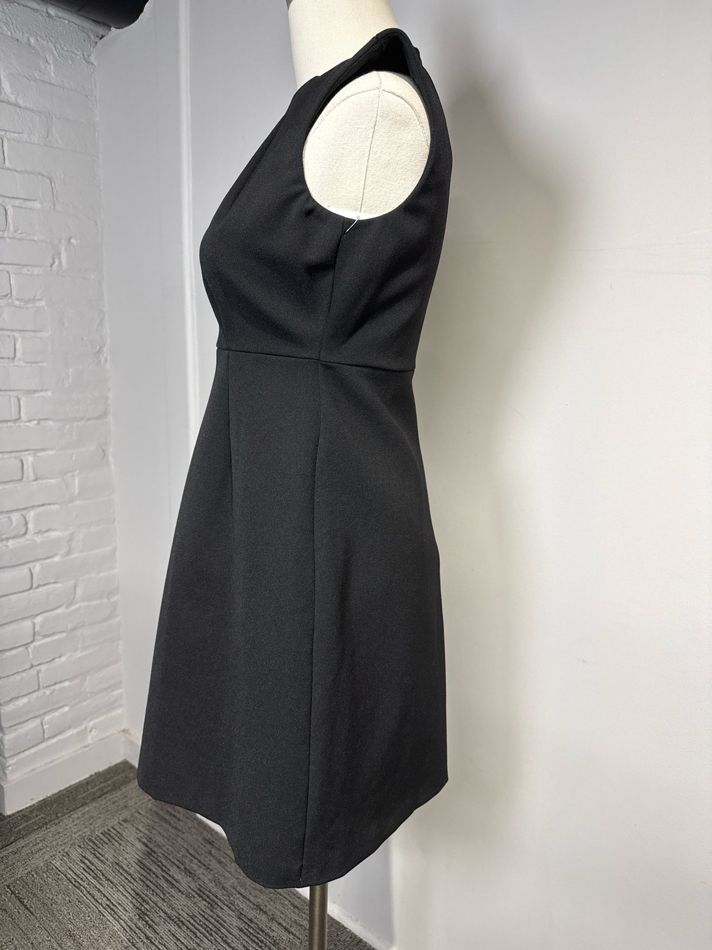 Women Size XS/S (Estimated) Prada Black Solid Dress