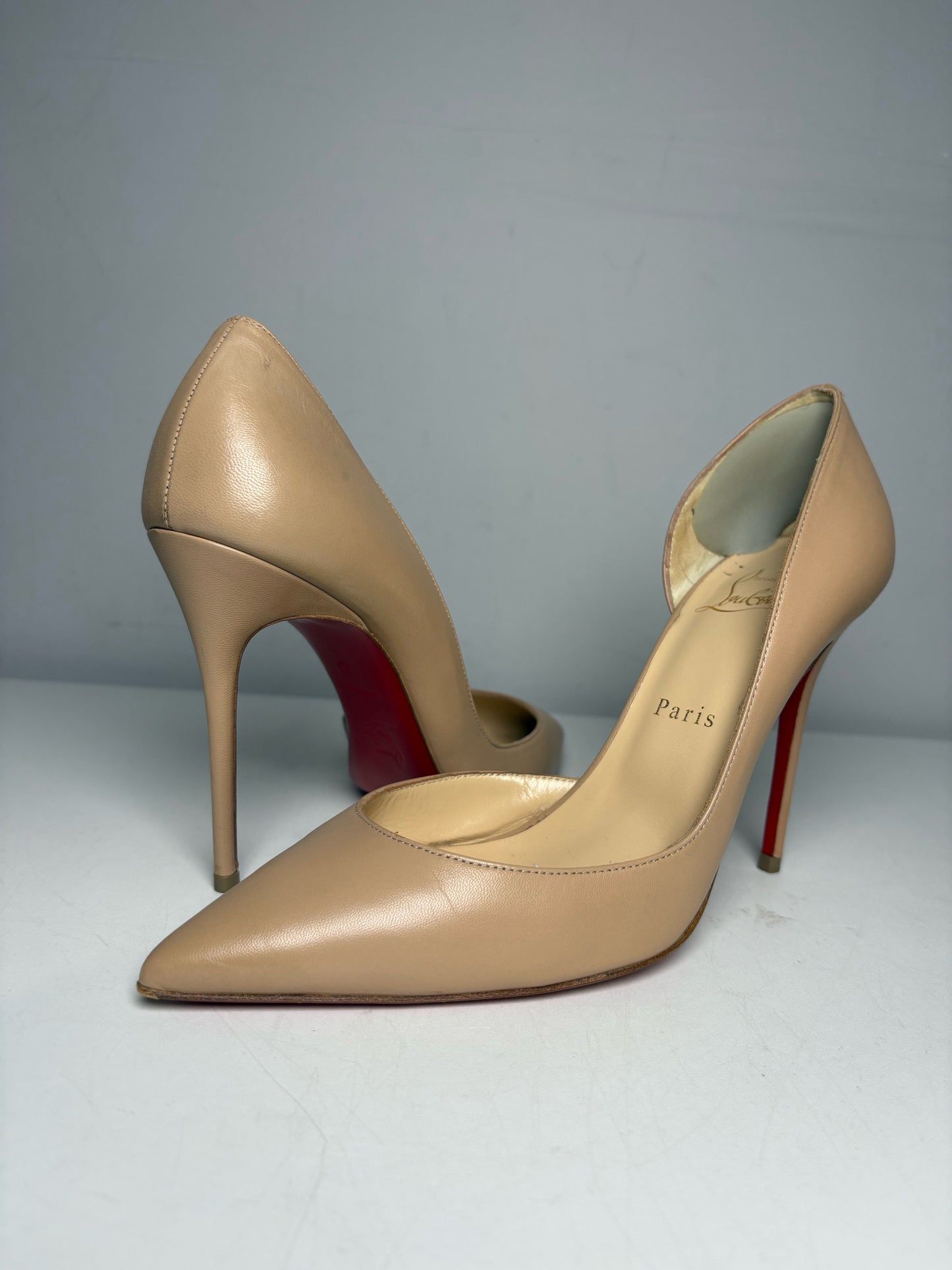 Women's Shoe Size 38 Christian Louboutin Iriza Nude Leather Pre-Owned d'Orsay Heels