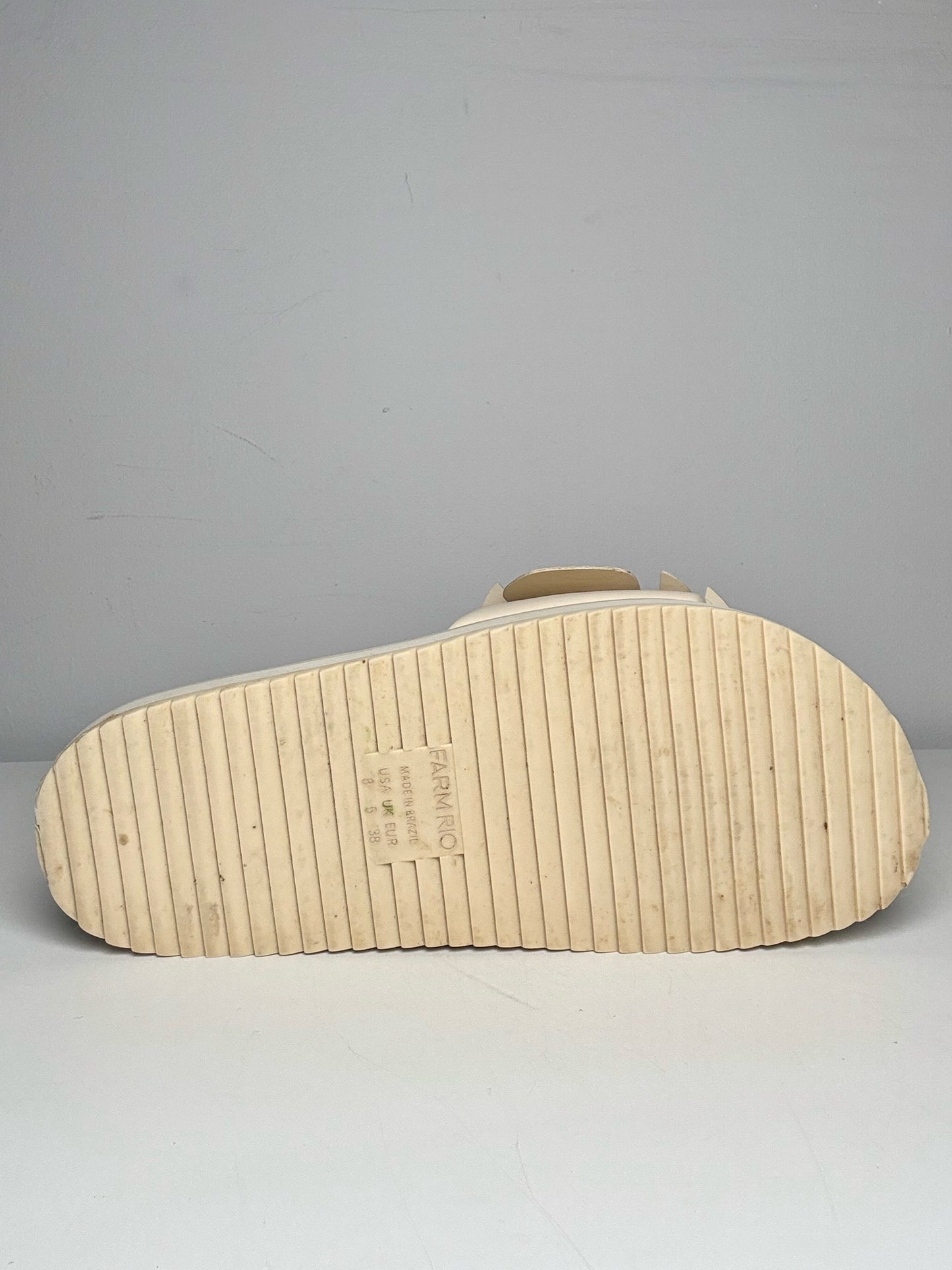 W Shoe Size 8 Farm Rio Ivory Vegan Leather Pre-owned Slip-ons