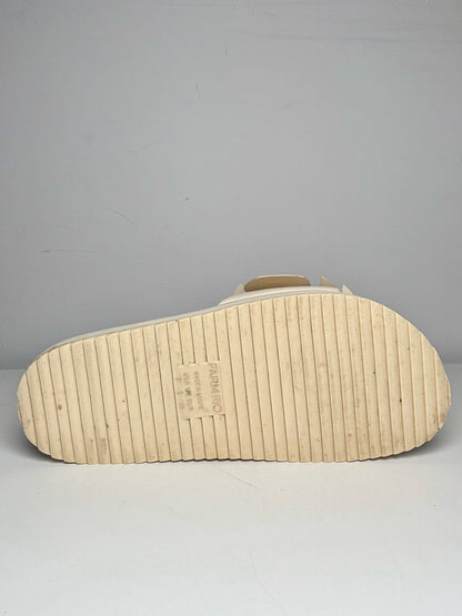 W Shoe Size 8 Farm Rio Ivory Vegan Leather Pre-owned Slip-ons