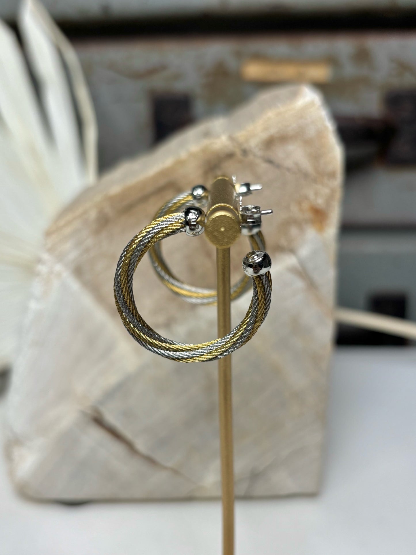 14K Gold Alor 14K Gold Clasp Earrings