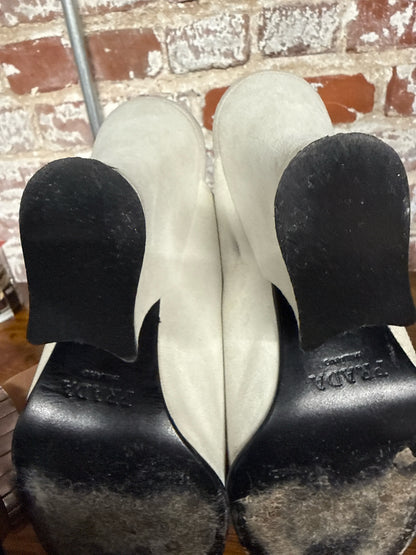 W Shoe Size 38 (8.5 US) Prada Bone/Cream Suede Curved Block Heel
