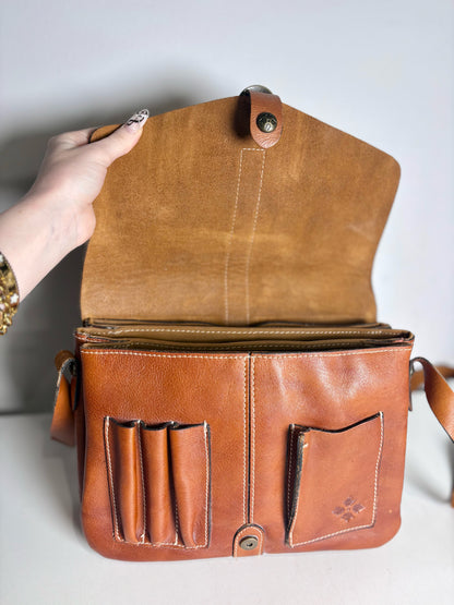 Women's Patricia Nash Saddle Bag Painted Flowers Vint Leather Pre-owned Caramel