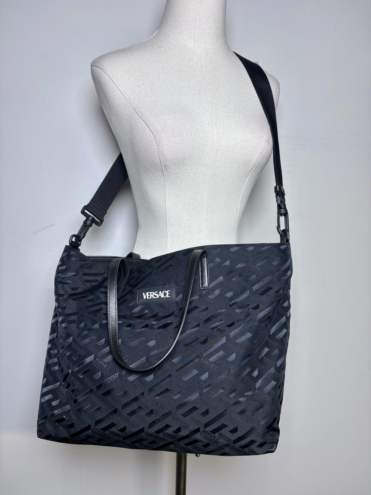 Versace Jacquard, Monogram Nylon Pre-owned Black Leather + Pouch Crossbody Tote