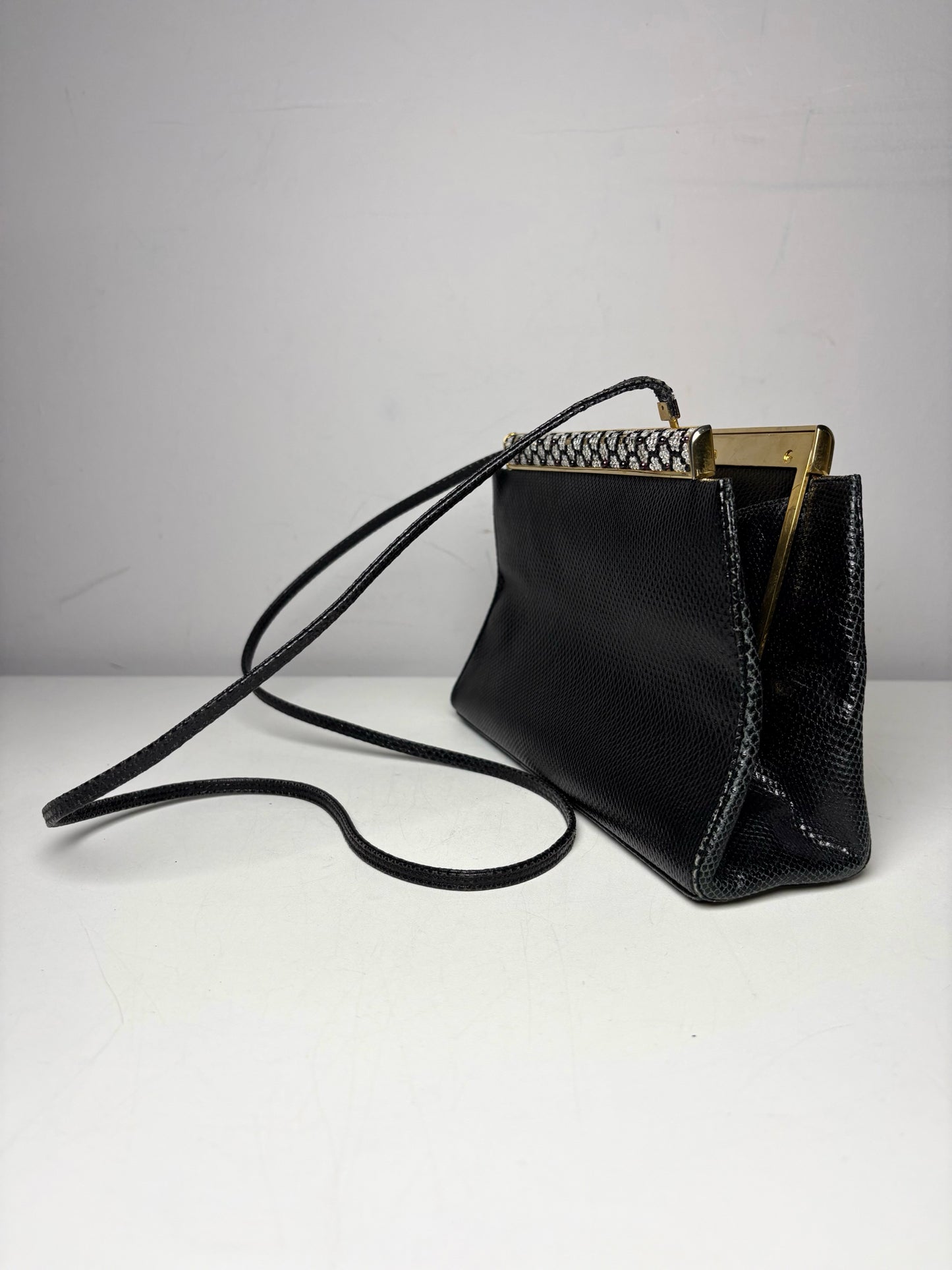 Judith Leiber Evening Crystal Embellishments Vintage Leather Pre-owned Bag