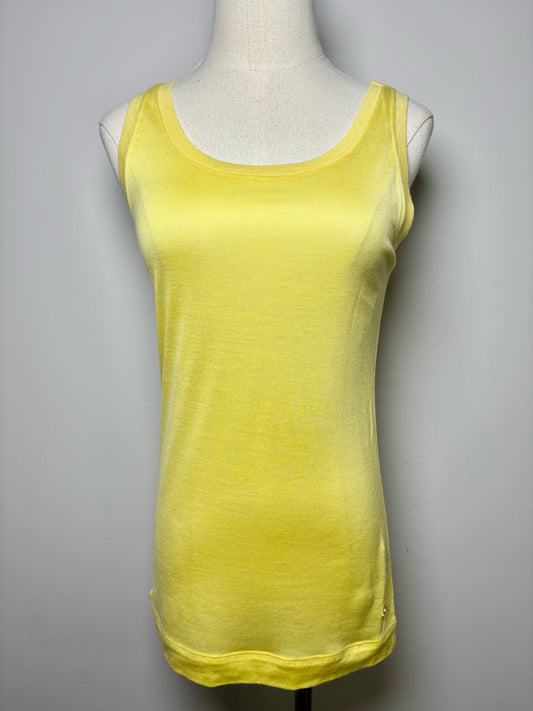 Women Size 38 (6 US) Loro Piana Yellow Cashmere, Silk NWT Top