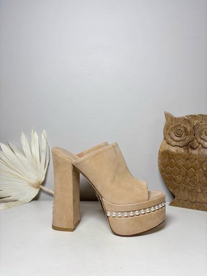 W Shoe Size 7 Stuart Weitzman Tan Leather Suede Pearl Platform Slides