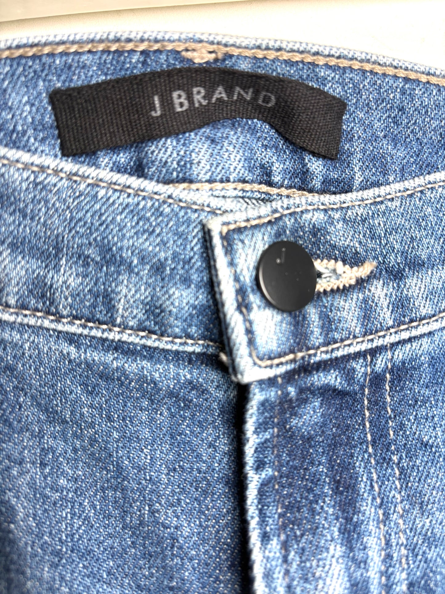 Women's Size 28 J Brand Jules Blue Crystal Accent Pre-Owned Straight Leg Frayed Hem Jeans