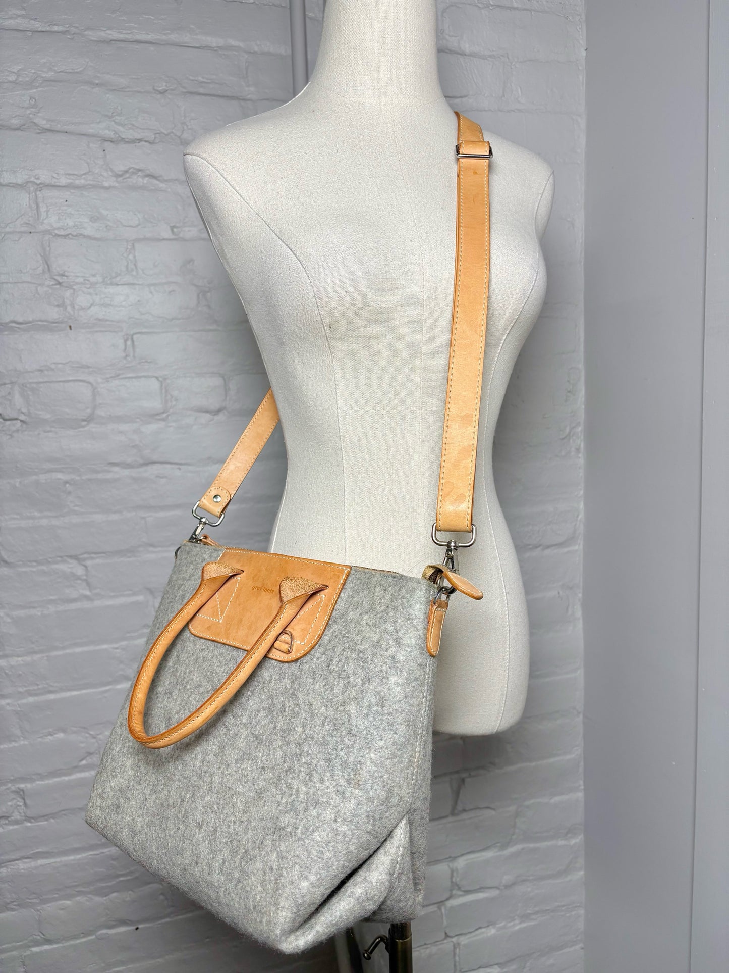 Graf Lantz Solid Wool Gray Leather Trim Crossbody Purse