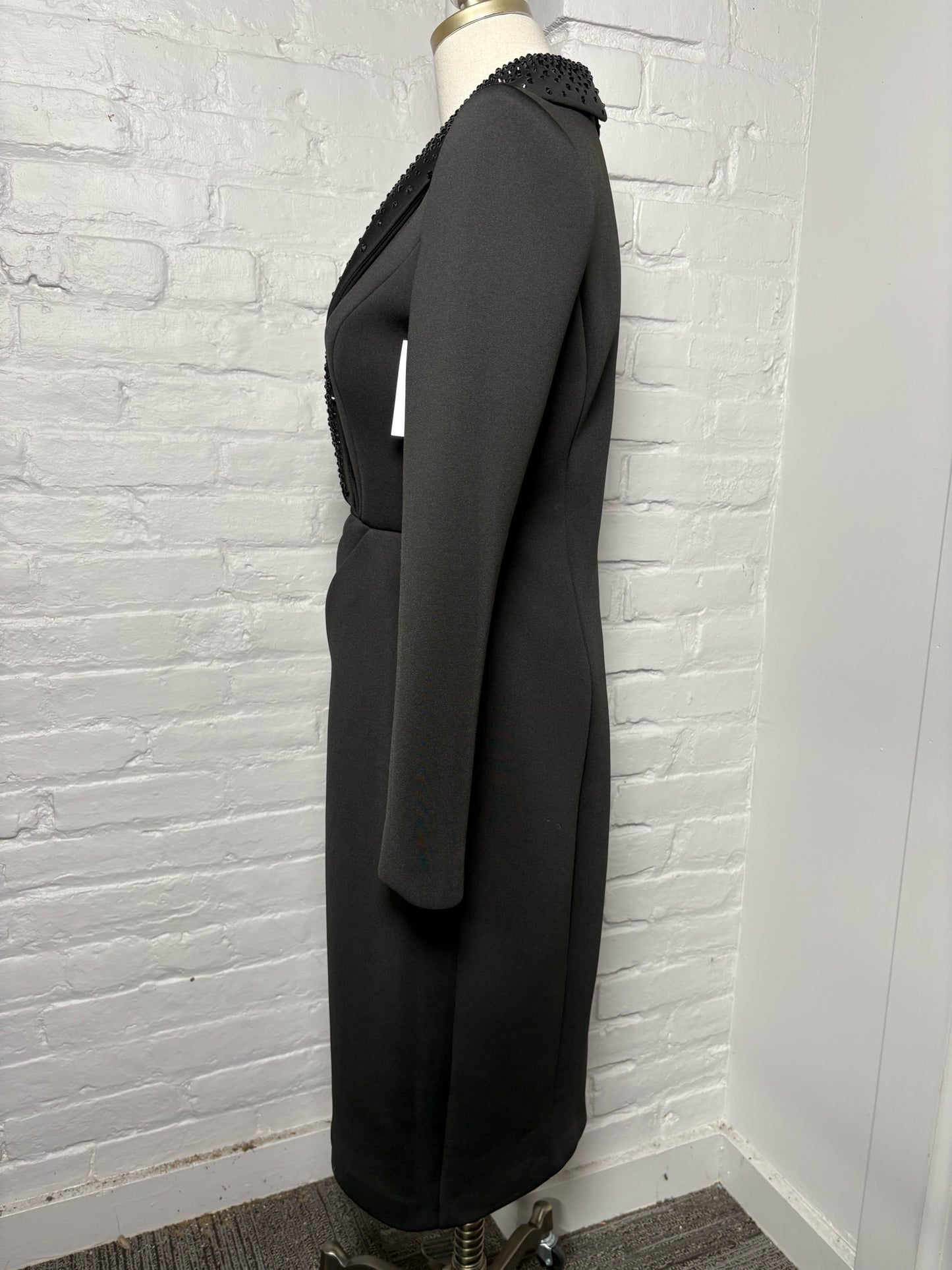 Women Size 4 Badgley Mischka Black Studs Dress