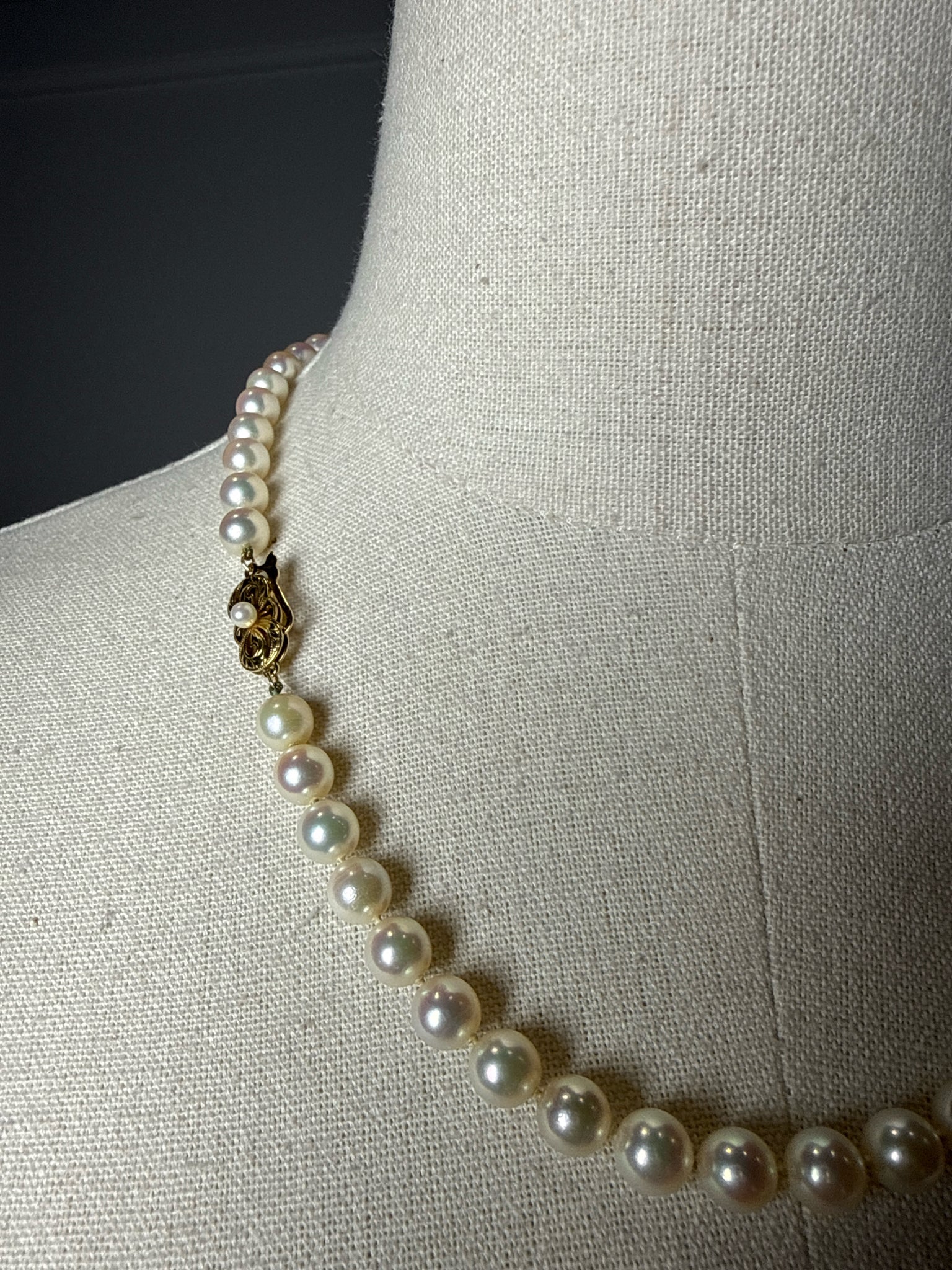 Mikimoto 7.5 - 7.75 mm Akoya Pearl 20