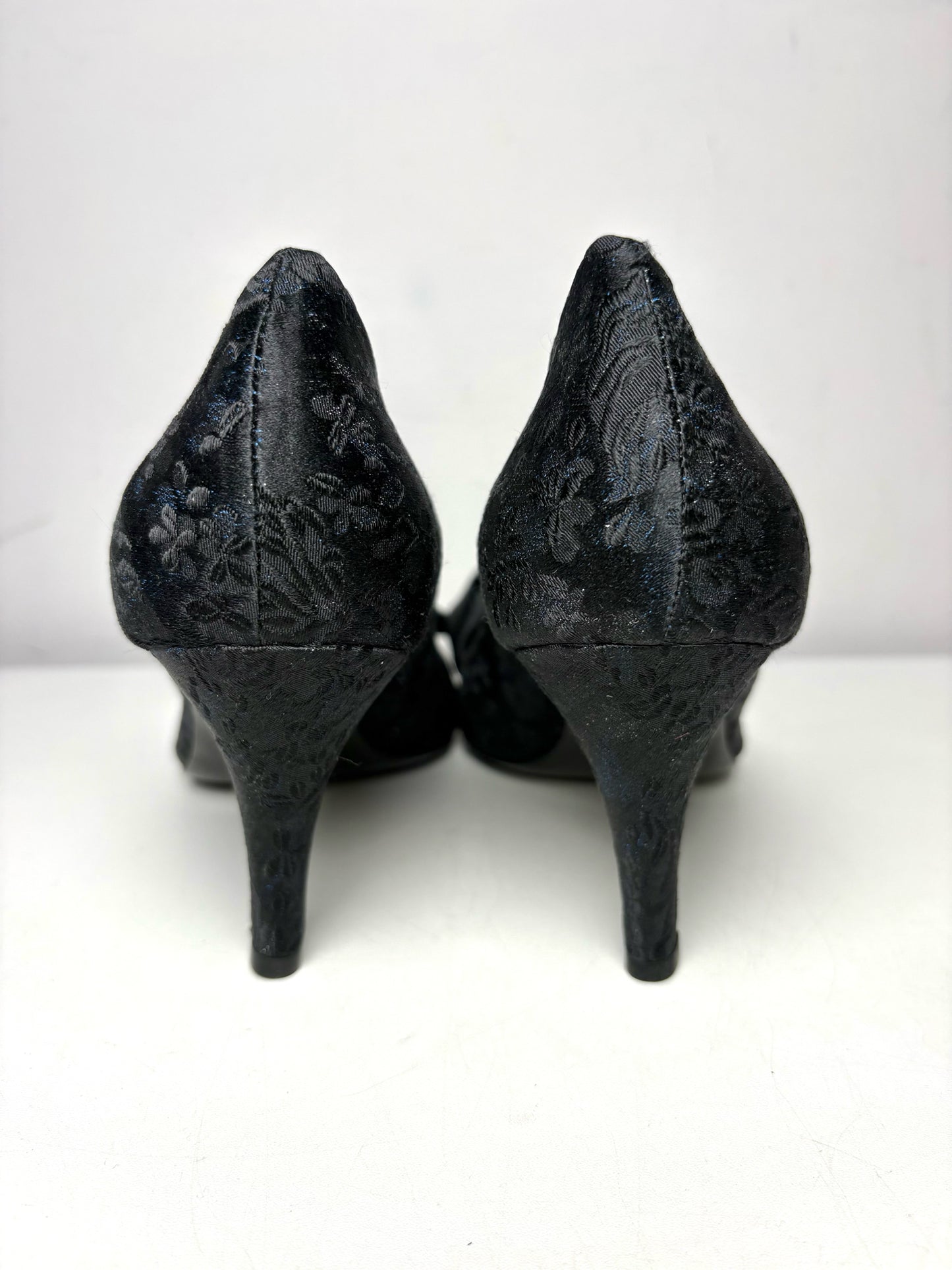 W Shoe Size 9 Jill Stuart Black Satin Women's NWT Heels