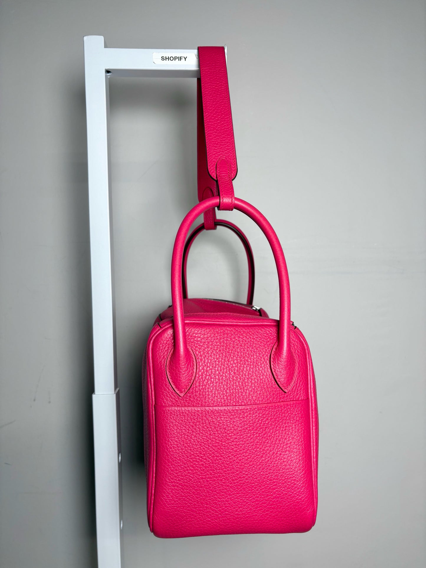 Women's Hermes Clemence Lindy 26 Pink Pre-owned Pink Pebble Grain Leather Purse