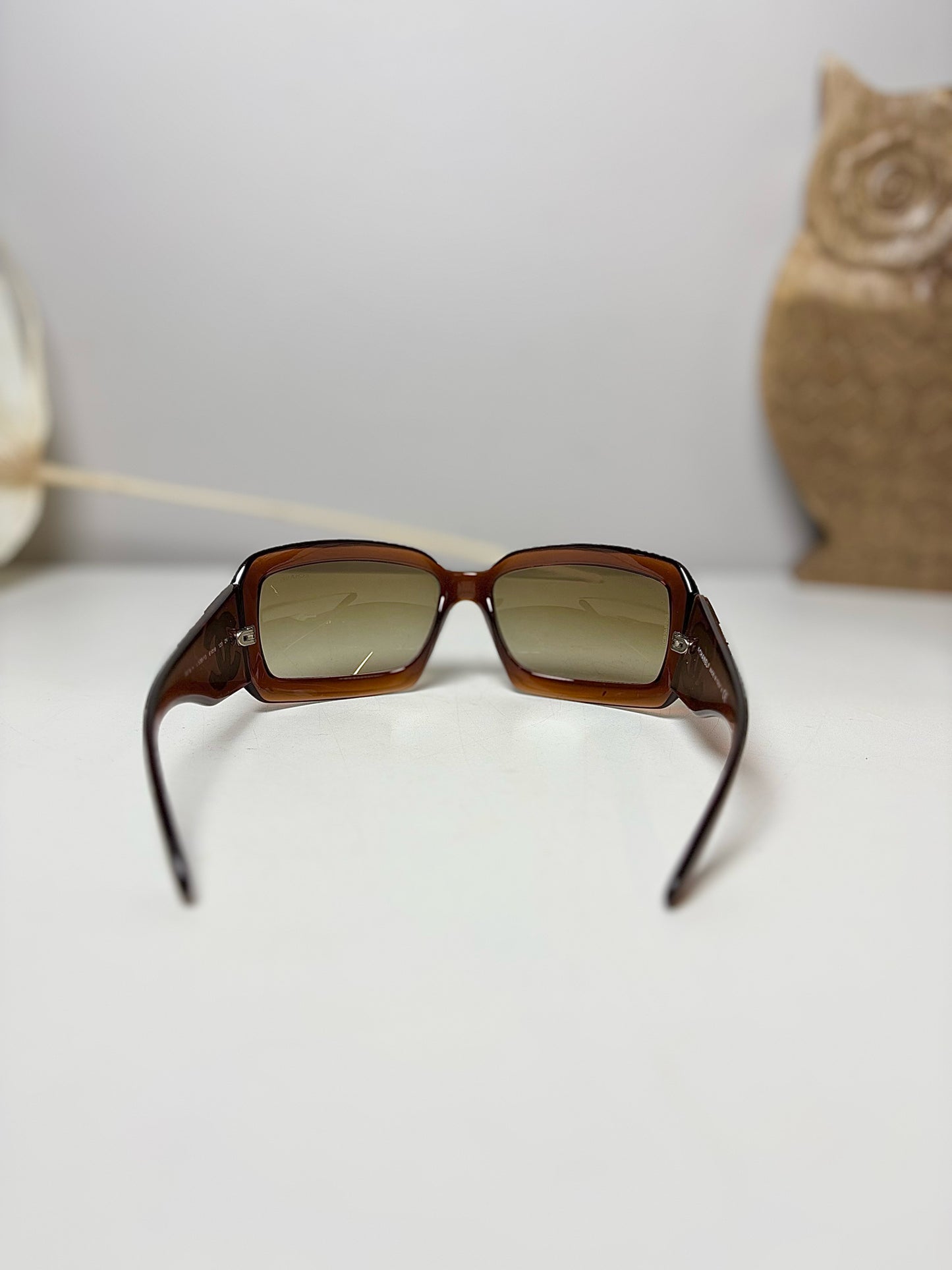 Chanel Brown Mother of Pearl CC Logo Square Frame Sunglasses