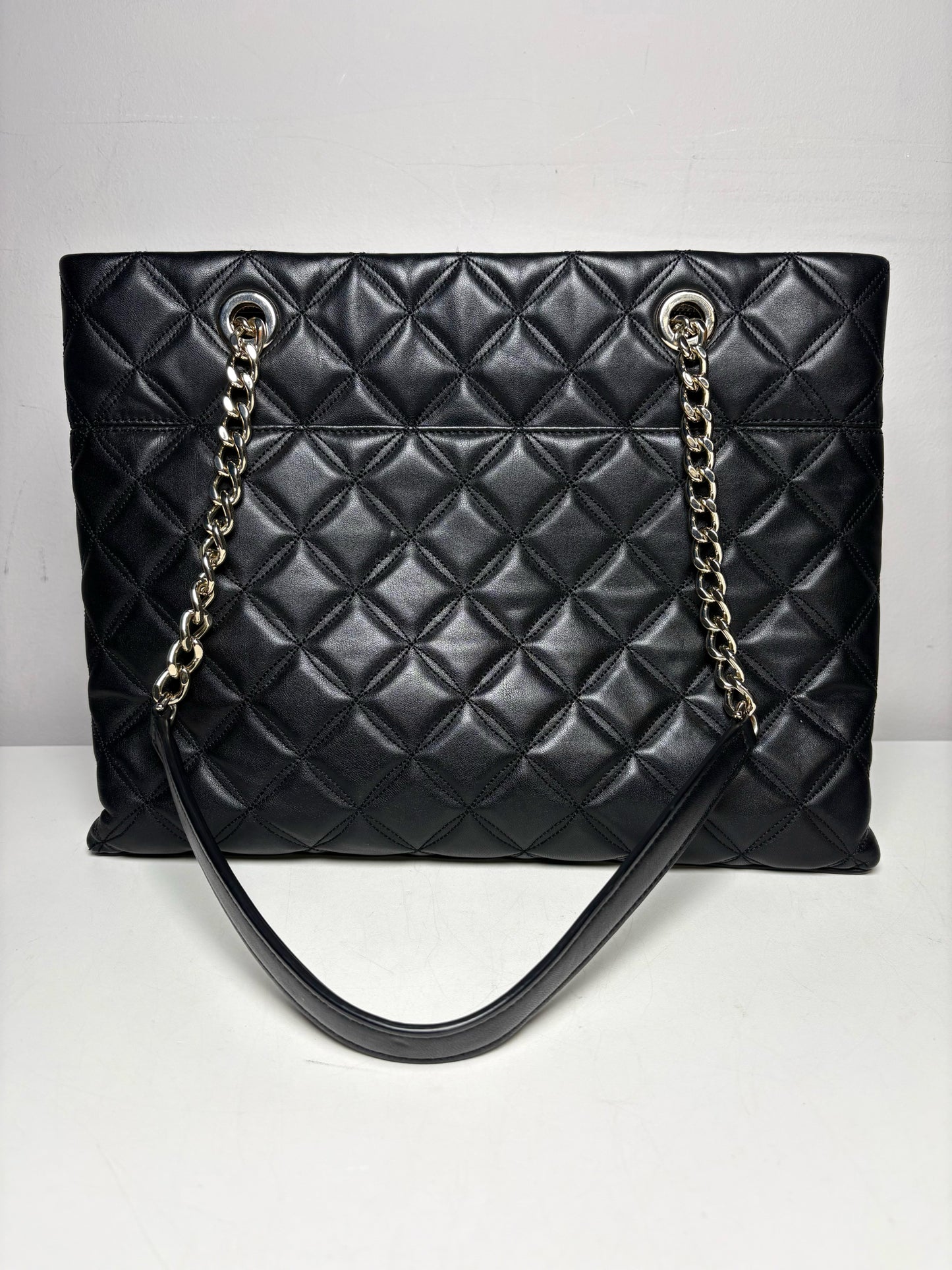 Kate Spade New York Diamond Quilt Leather Pre-owned Black Carey Tote Bag