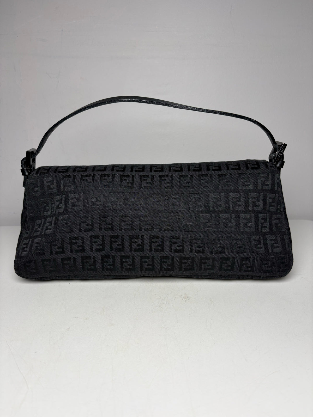 Women's Authentic Fendi Small Baguette Black Zucchino FF Canvas Vintage Y2K Authentic Pre-Owned Shoulder Bag