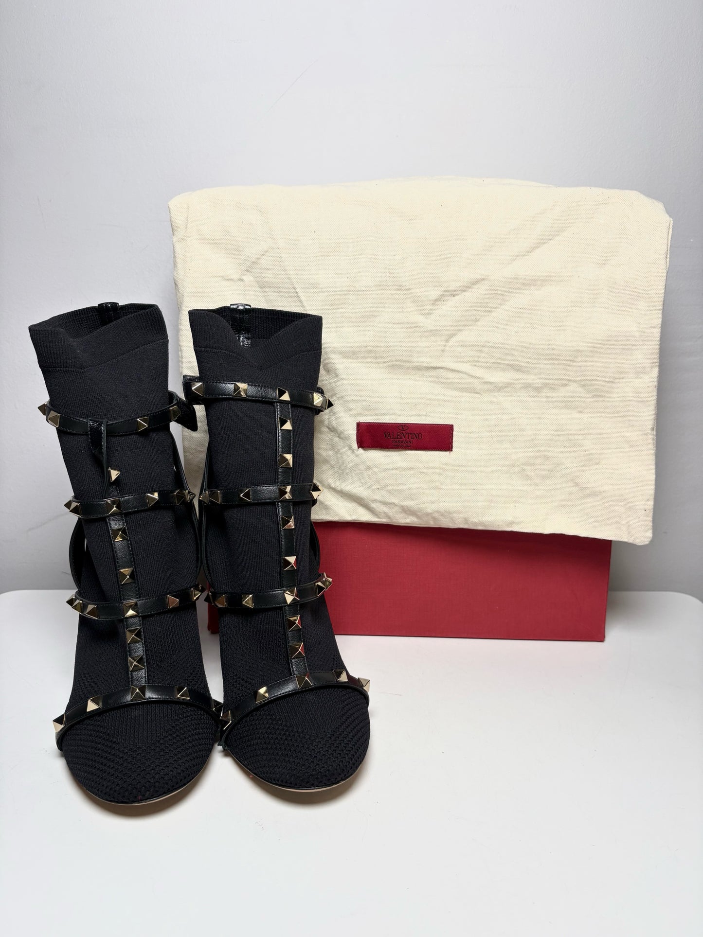 W Shoe Size 38 Valentino Garavani Black Stretc Leather Rockstud Pre-owned Boots