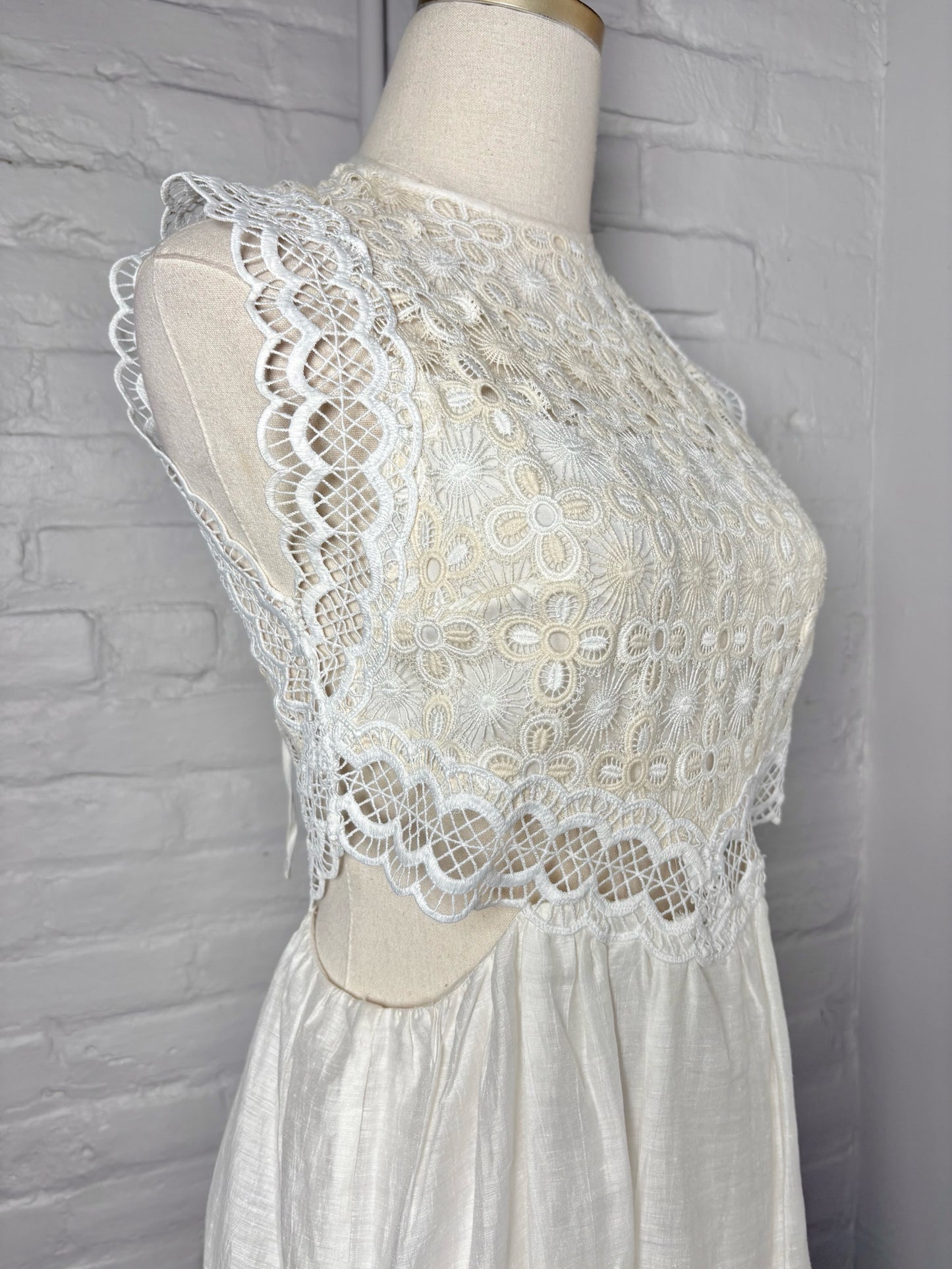 Women Size 36 Sandro White Crochet Not Vintage Dress