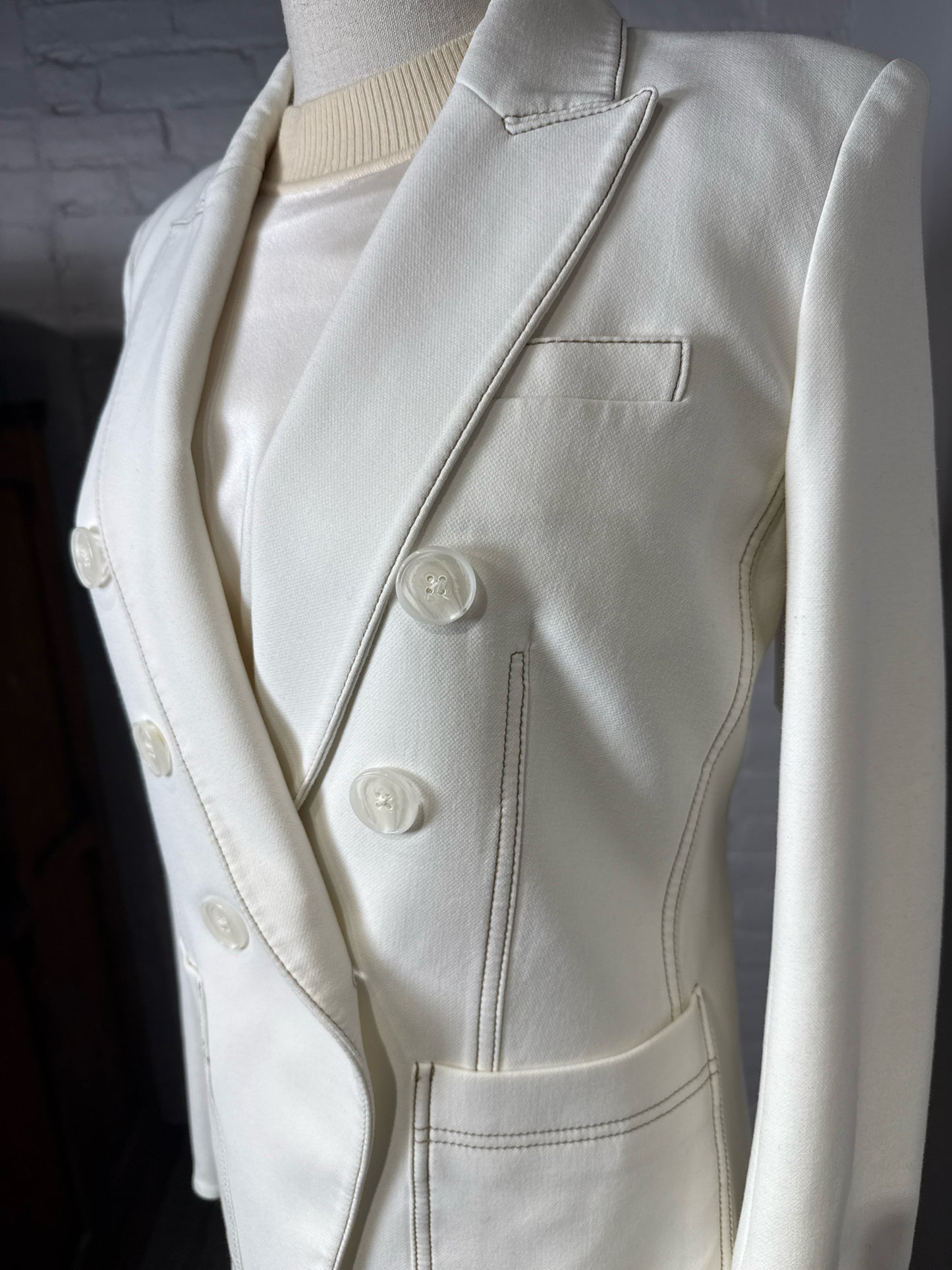 Women Size 8 Veronica Beard Cream Dickey Blazer + Wide Leg Pants