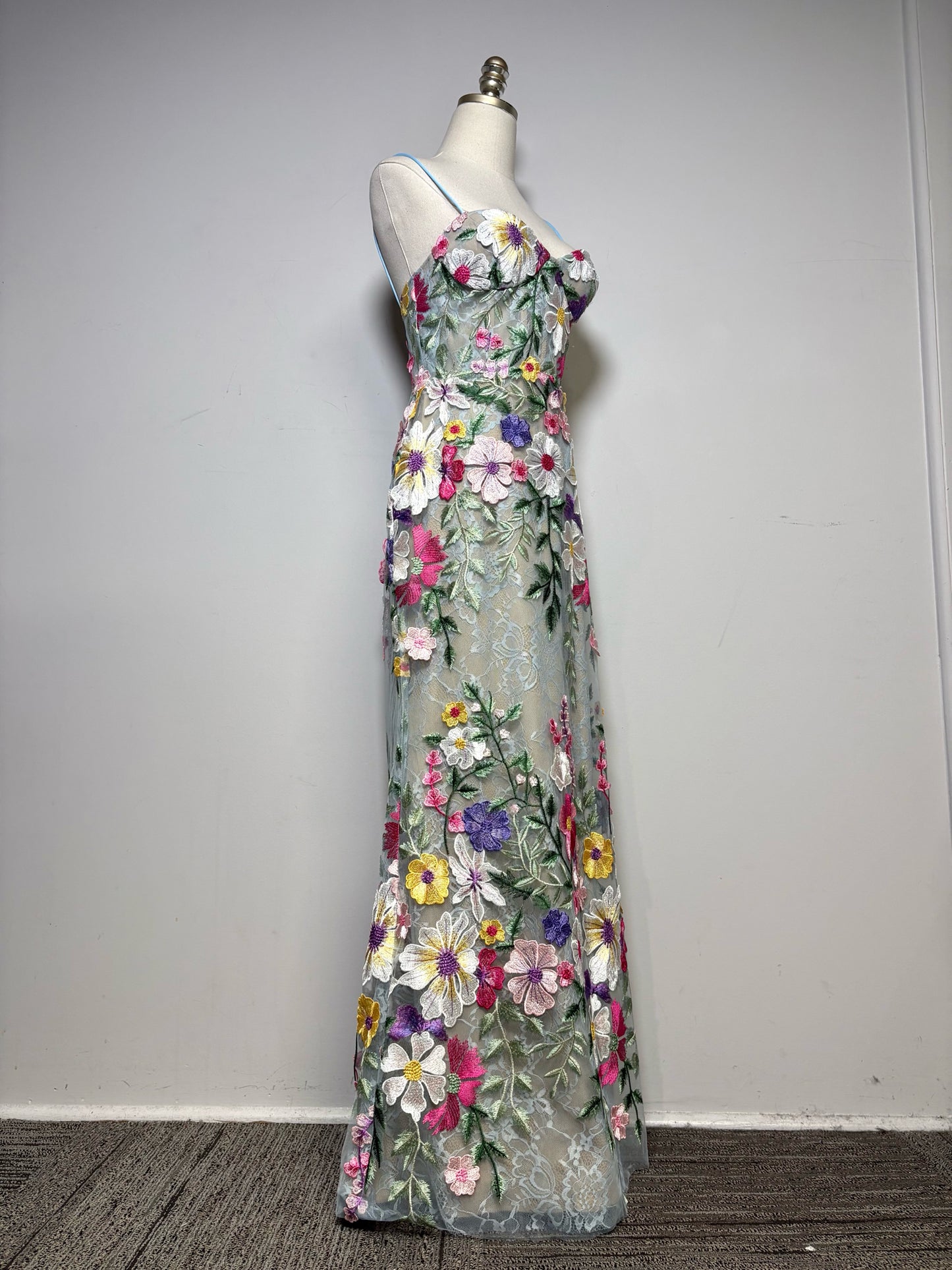 Women Size 6 Mac Duggal Multicolor Floral Women's NWT Gown