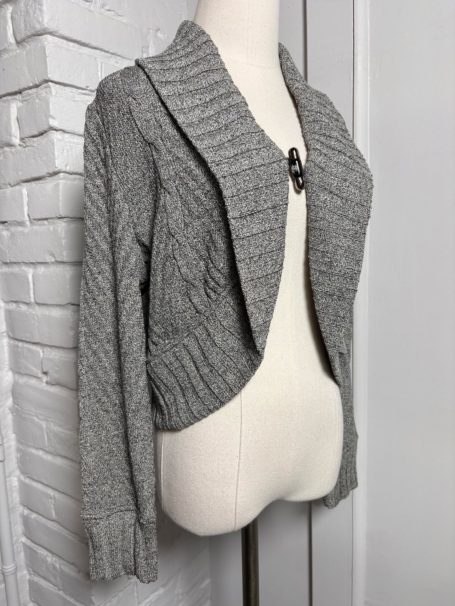 Women Size 6 St. John by Marie Gray Gray Solid Top