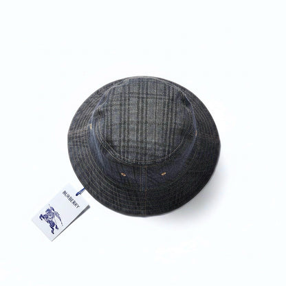 Burberry Pure cotton Pre-owned, NWT Blue One Size Hat