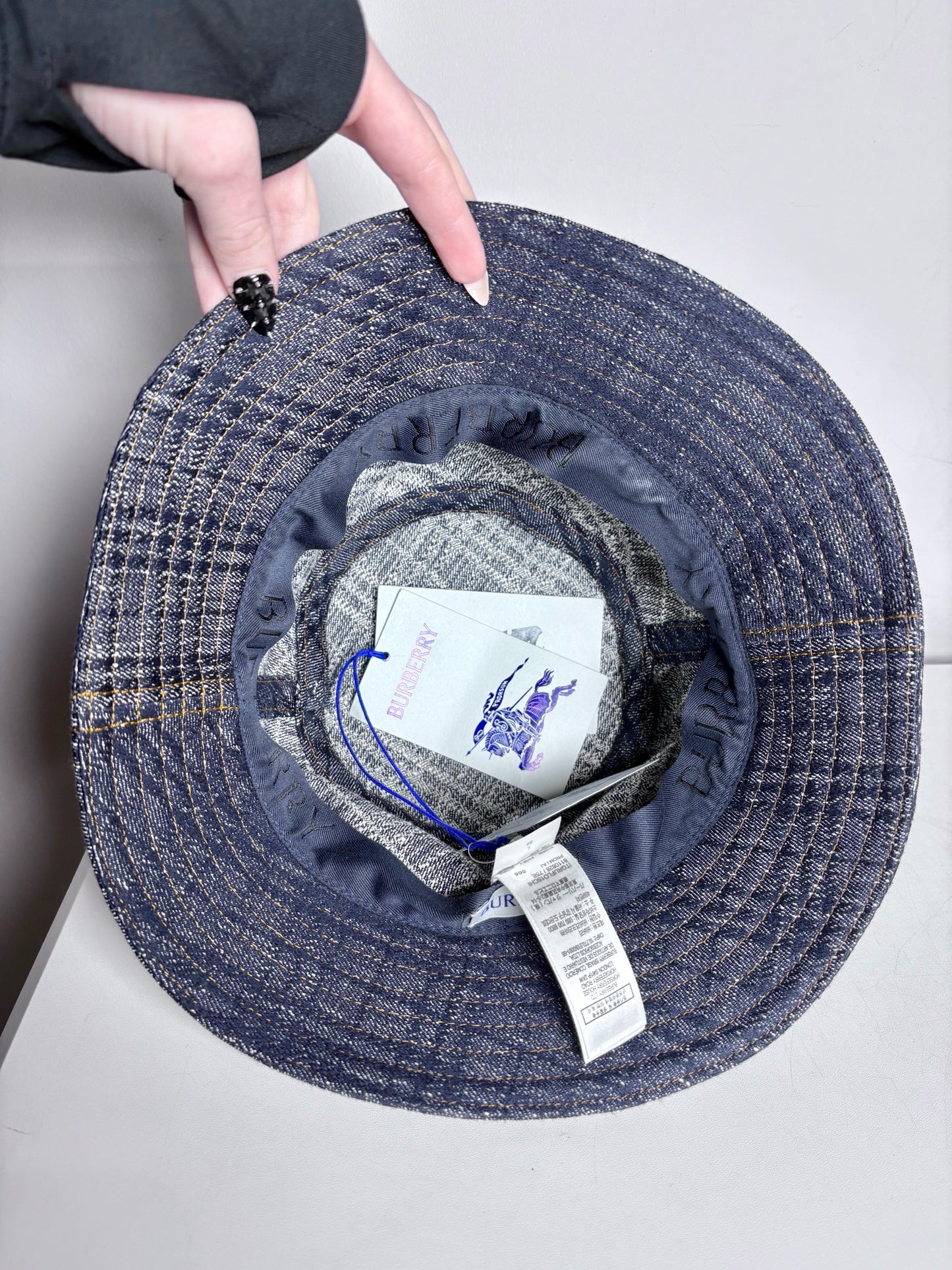 Burberry Pure cotton Pre-owned, NWT Blue One Size Hat