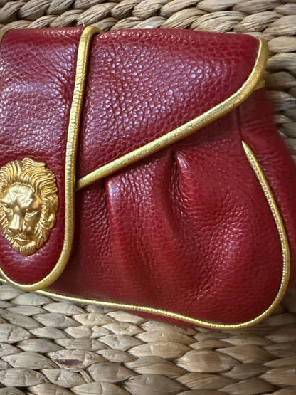 Women's Dooney & Bourke Hayden Red/Gold 2006 Vintage Pre-owned Clutch Bag