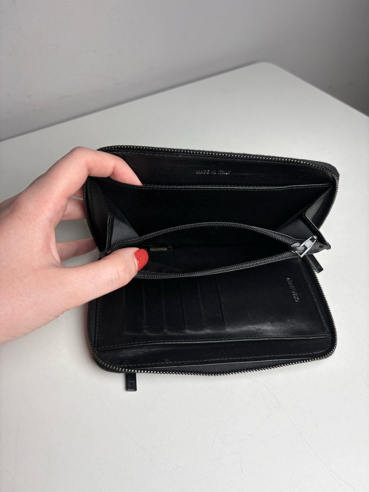 Chanel Travel Line Women's Pre-owned Black Wallet