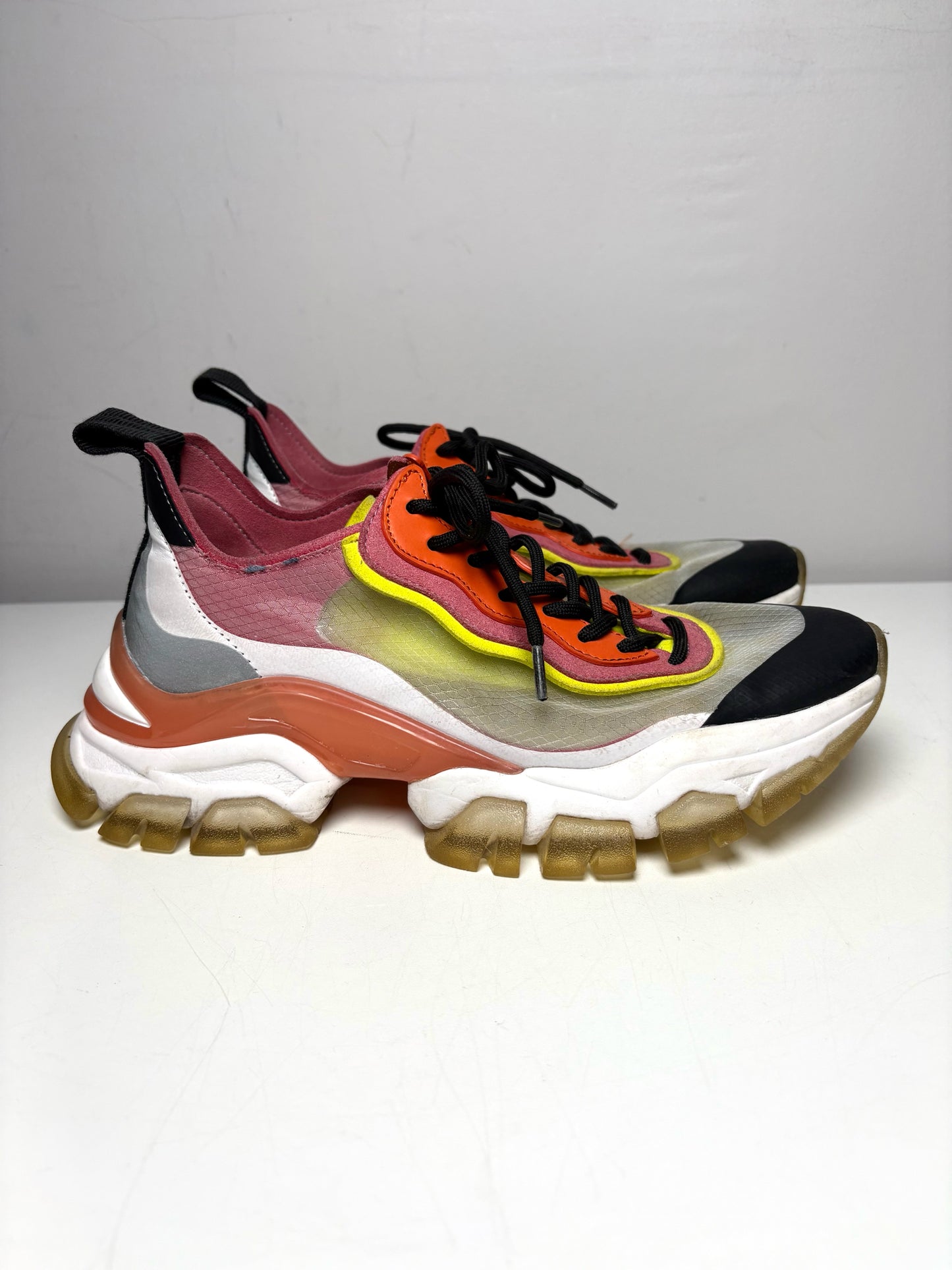 W Shoe Size 7 Moncler Leave No Trace Multi-Color PVC Pre-owned Sneakers