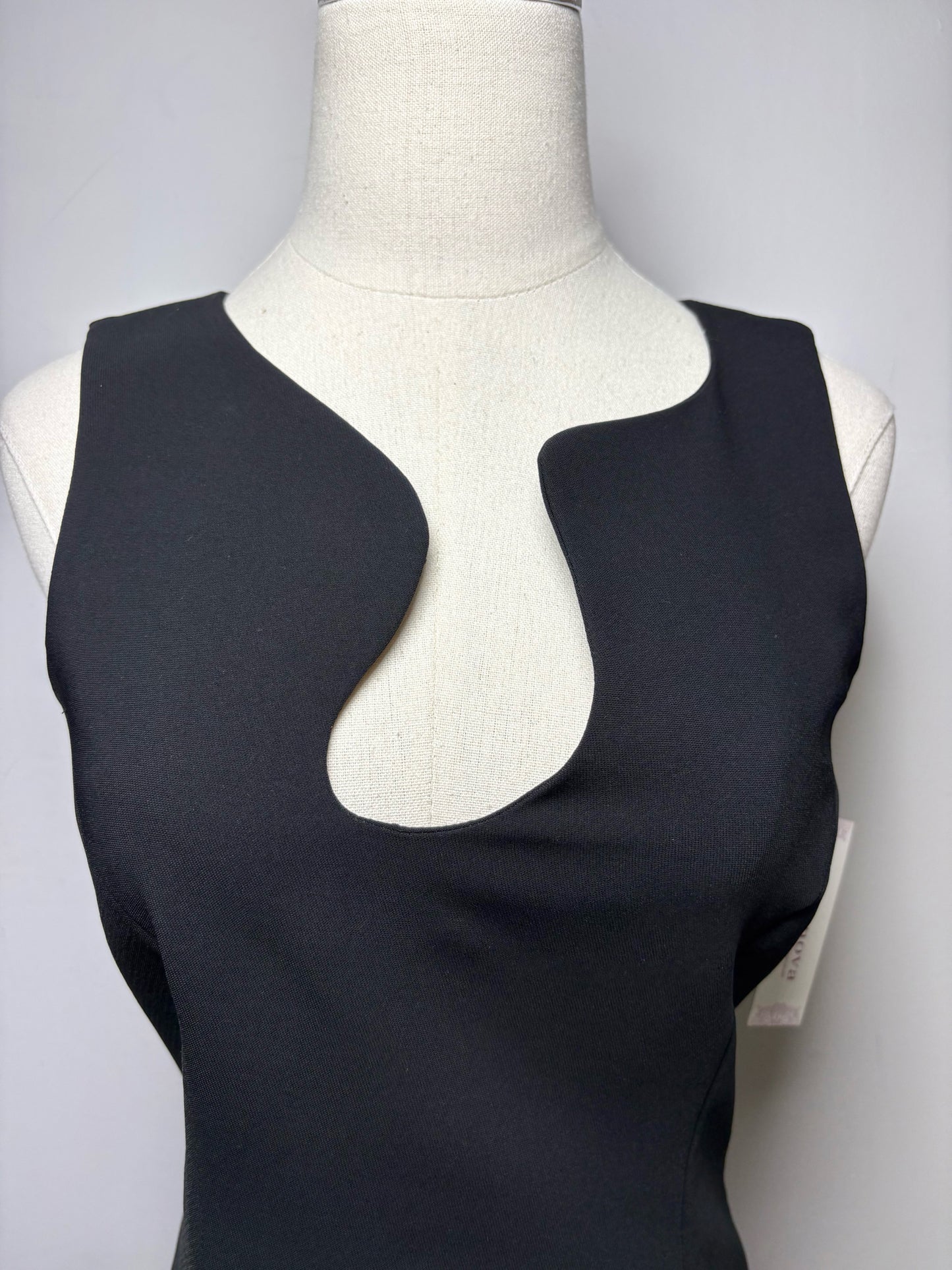 NWT/Pre-Owned XS Amanda Uprichard Black Solid Polyester Women's Dress