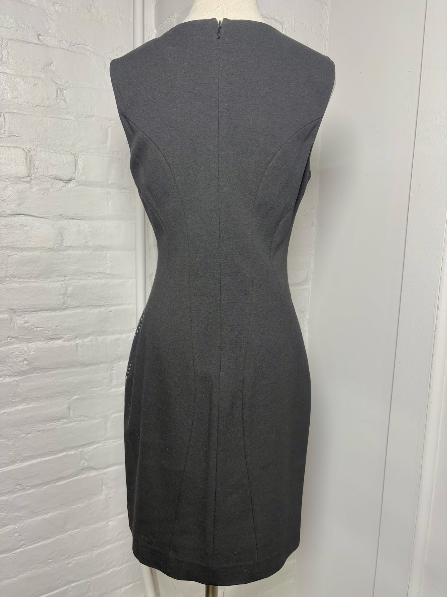 Women Size 8 Diane Von Furstenberg Black Knitted Vintage Dress